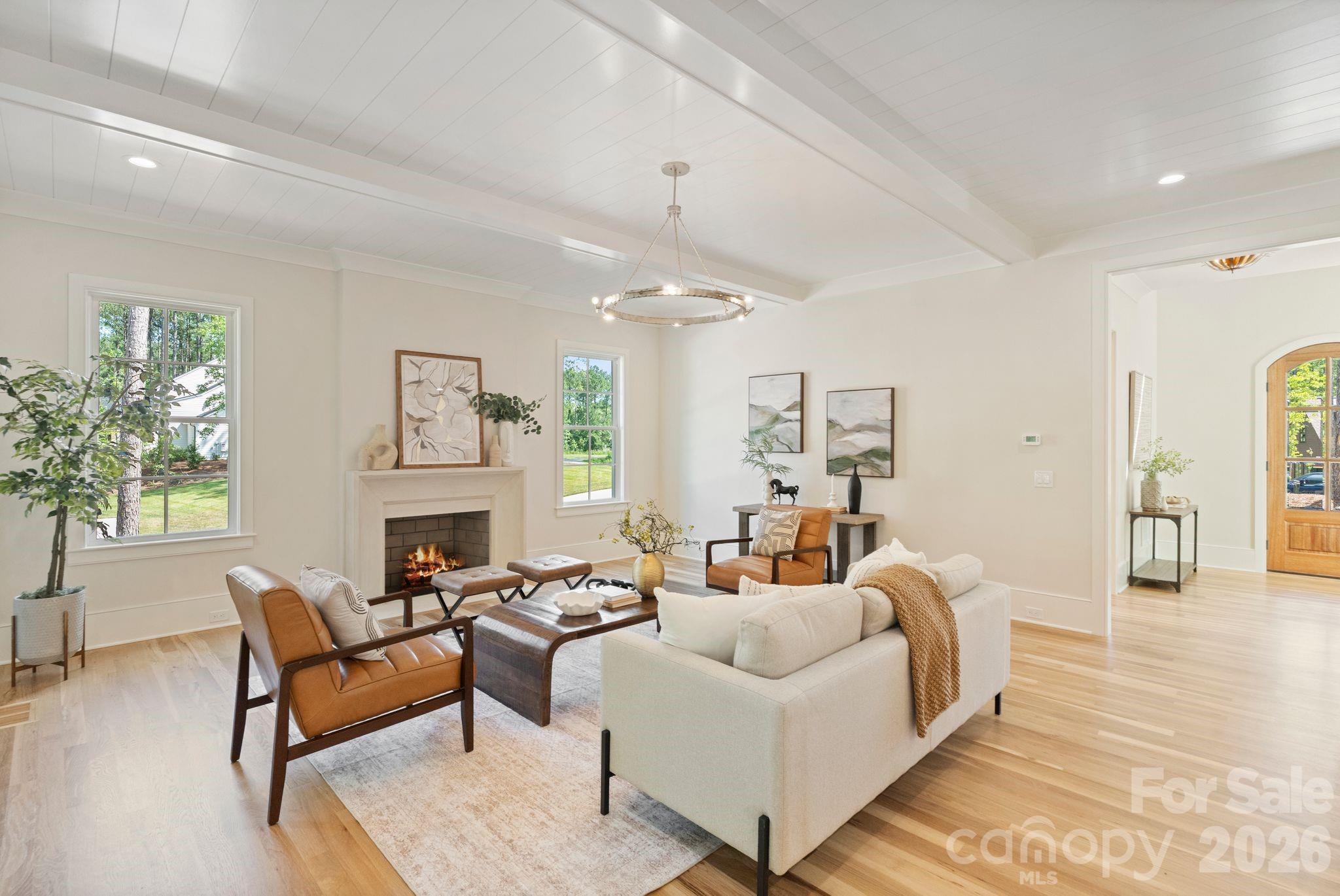 8022 Gulf Creek Road — Lancaster