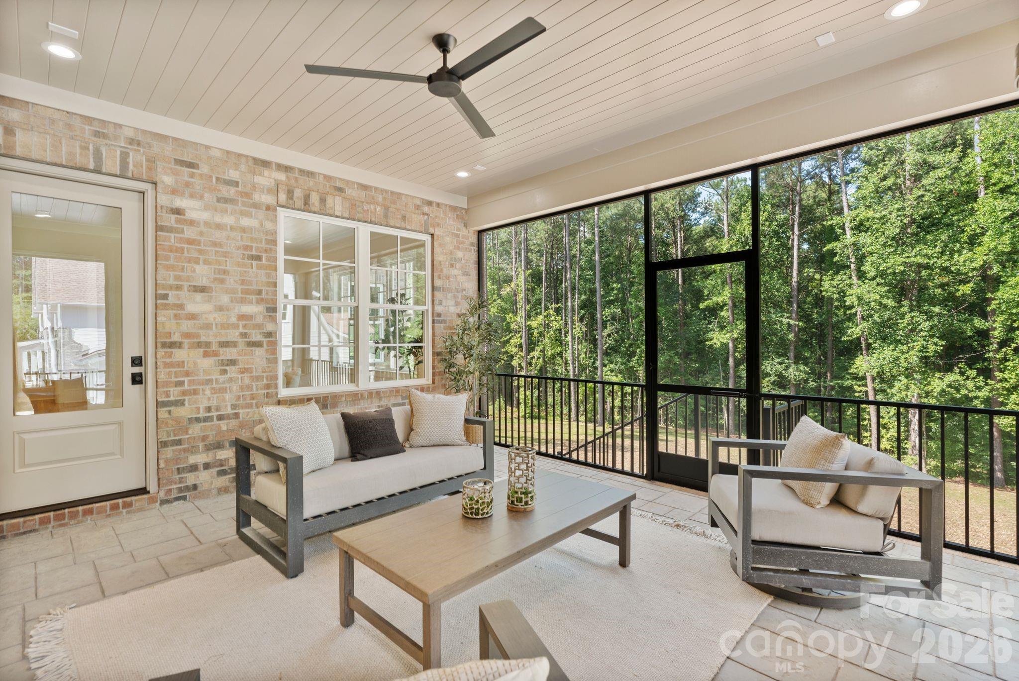 8022 Gulf Creek Road — Lancaster