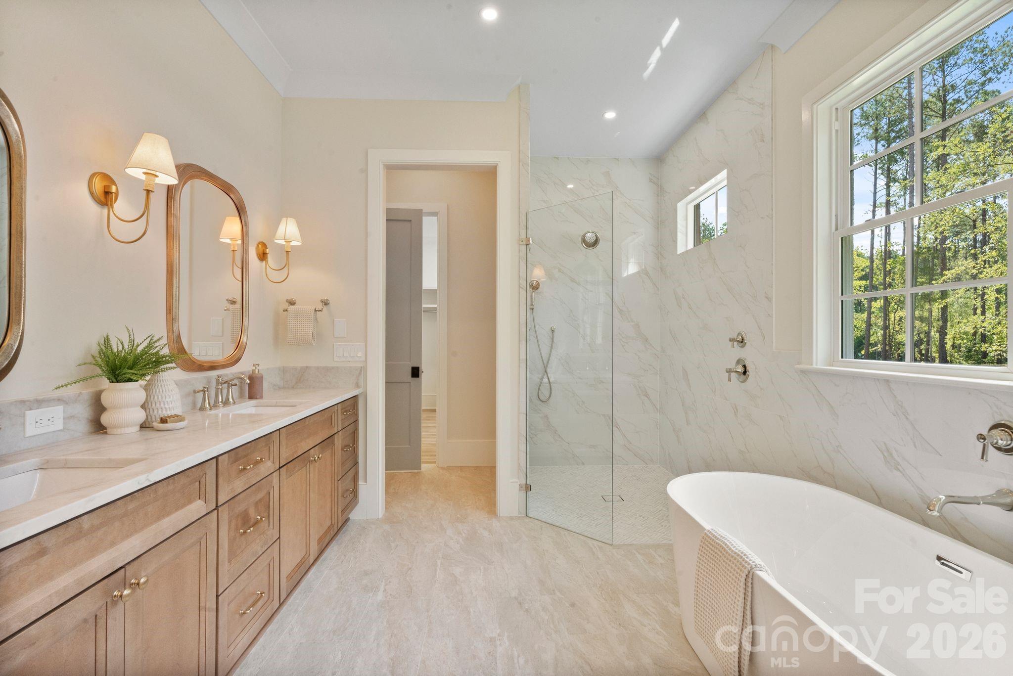 8022 Gulf Creek Road — Lancaster