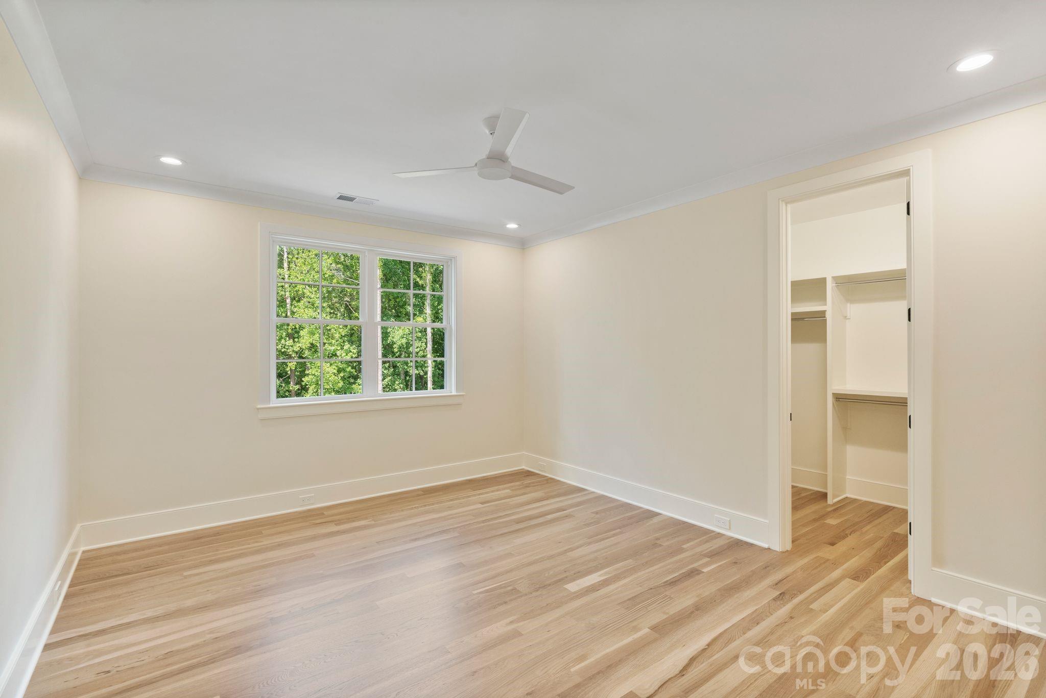 8022 Gulf Creek Road — Lancaster