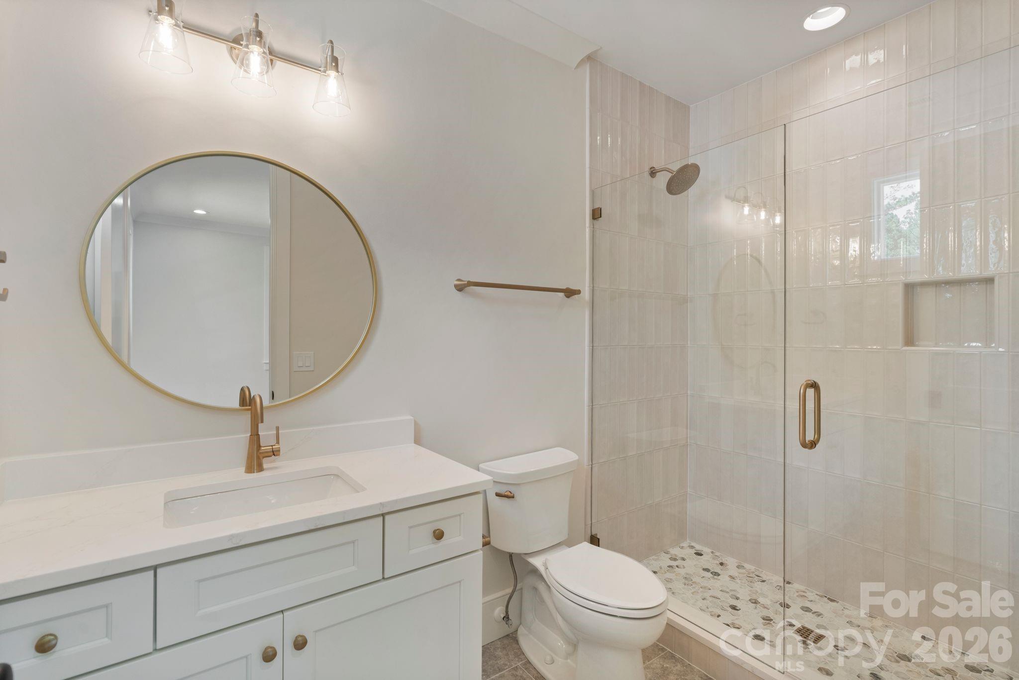 8022 Gulf Creek Road — Lancaster