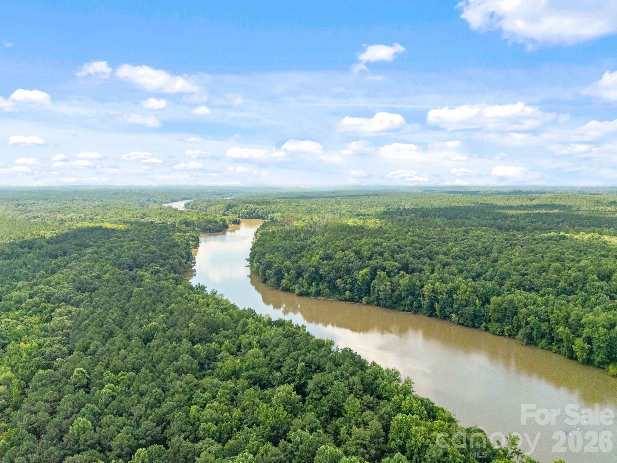 8022 Gulf Creek Road — Lancaster