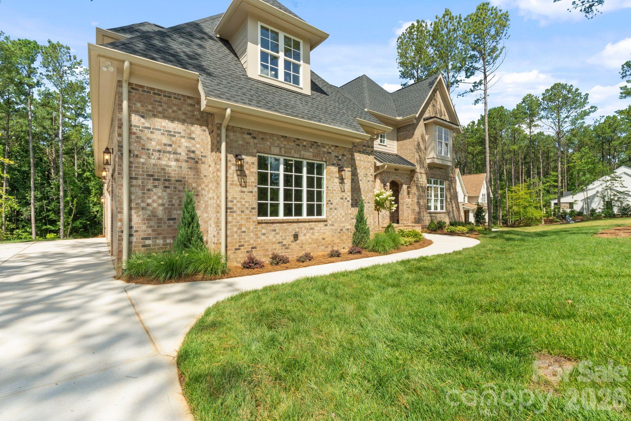 8022 Gulf Creek Road — Lancaster