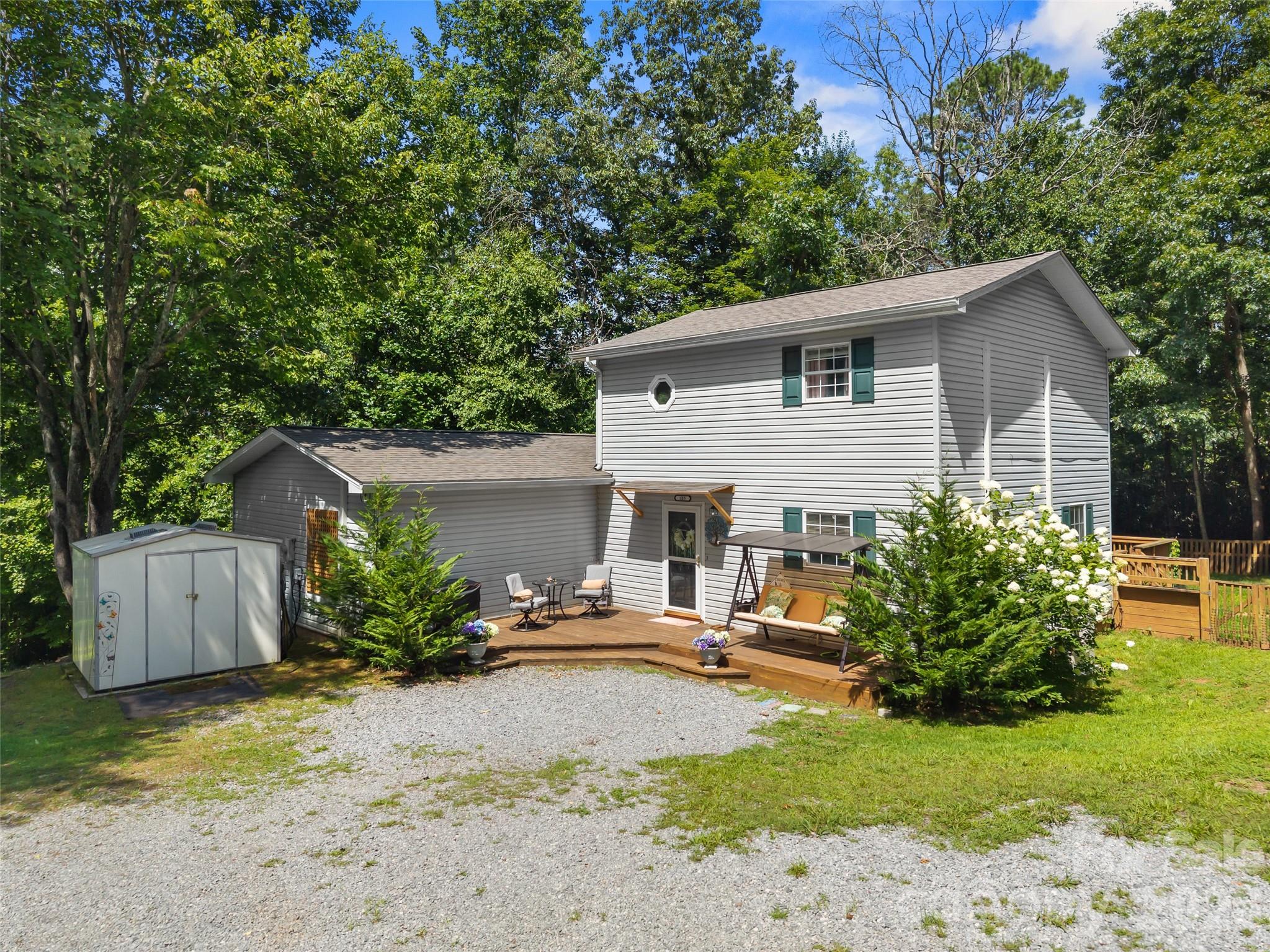 105 Big Bear Drive — Pisgah Forest