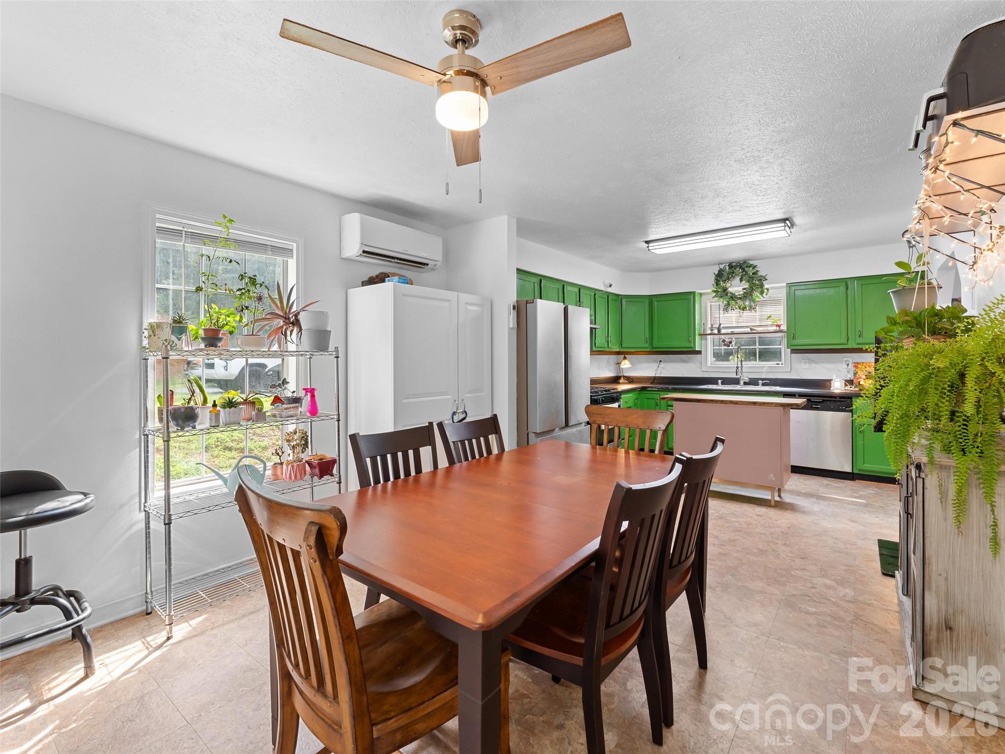 105 Big Bear Drive — Pisgah Forest