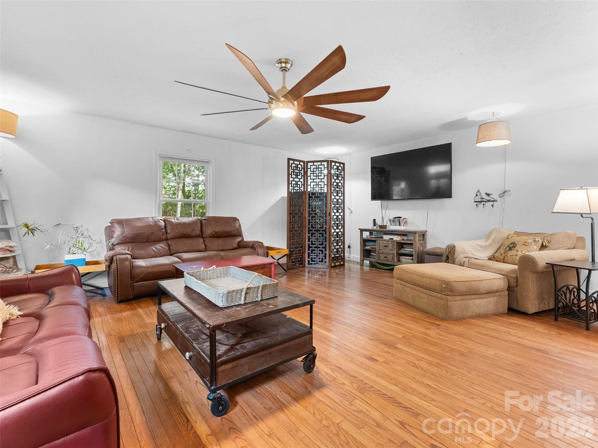 105 Big Bear Drive — Pisgah Forest