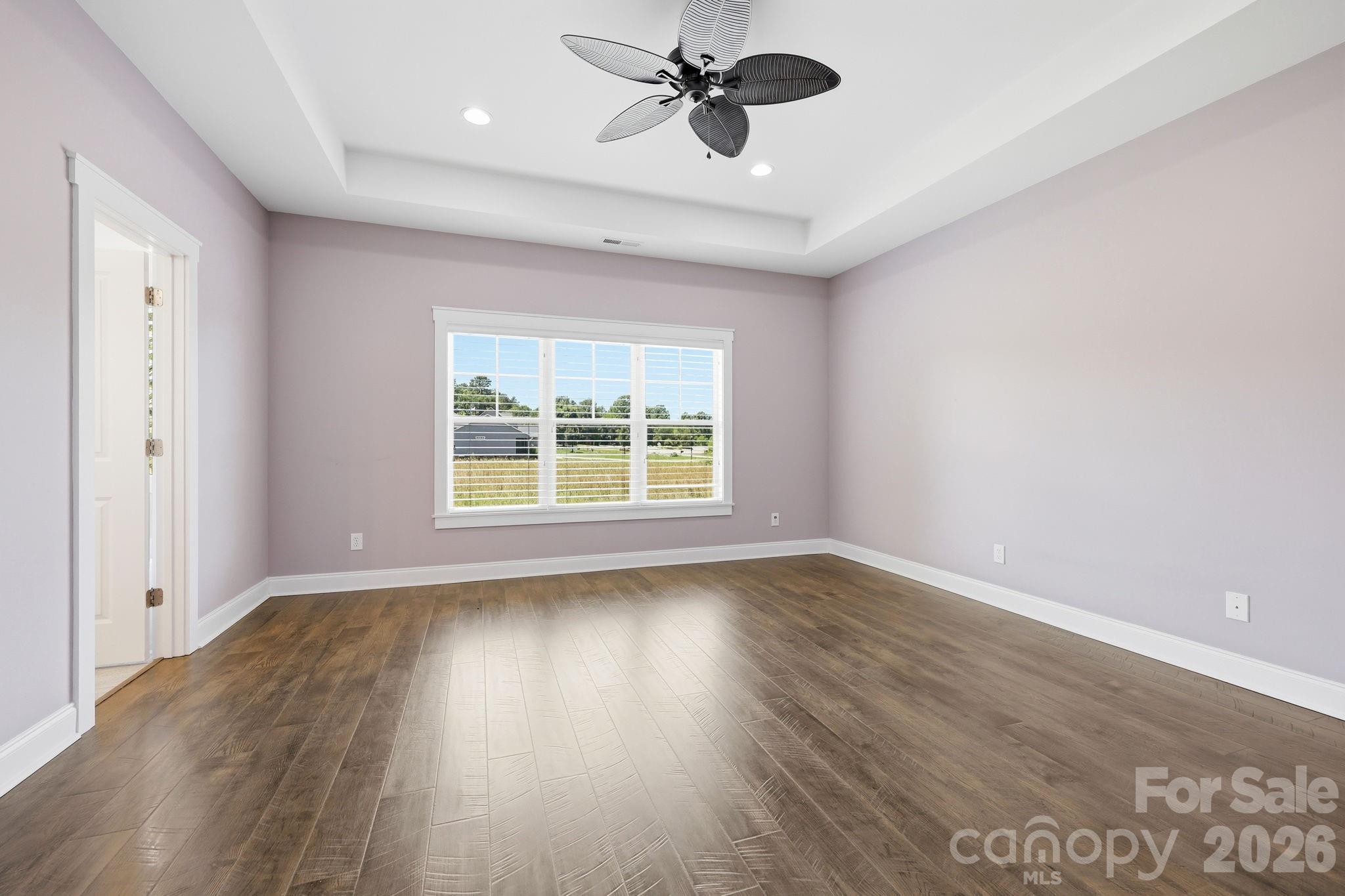 2100 Waterford Pointe Road — Lexington