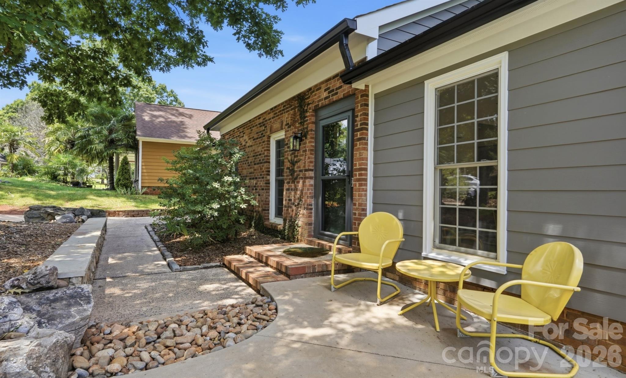 7112 Walterboro Road — Charlotte