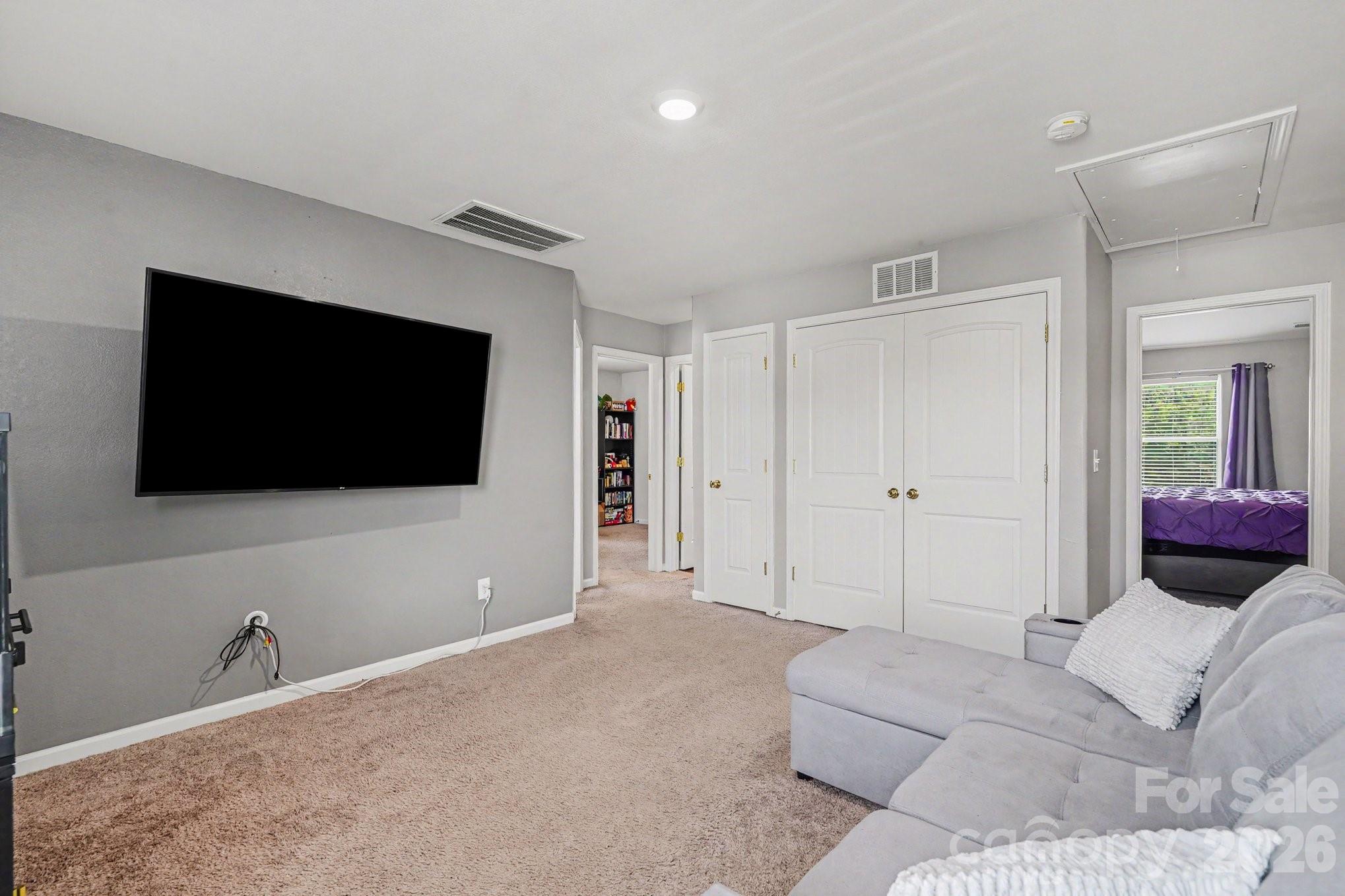 2238 Lanza Drive — Charlotte