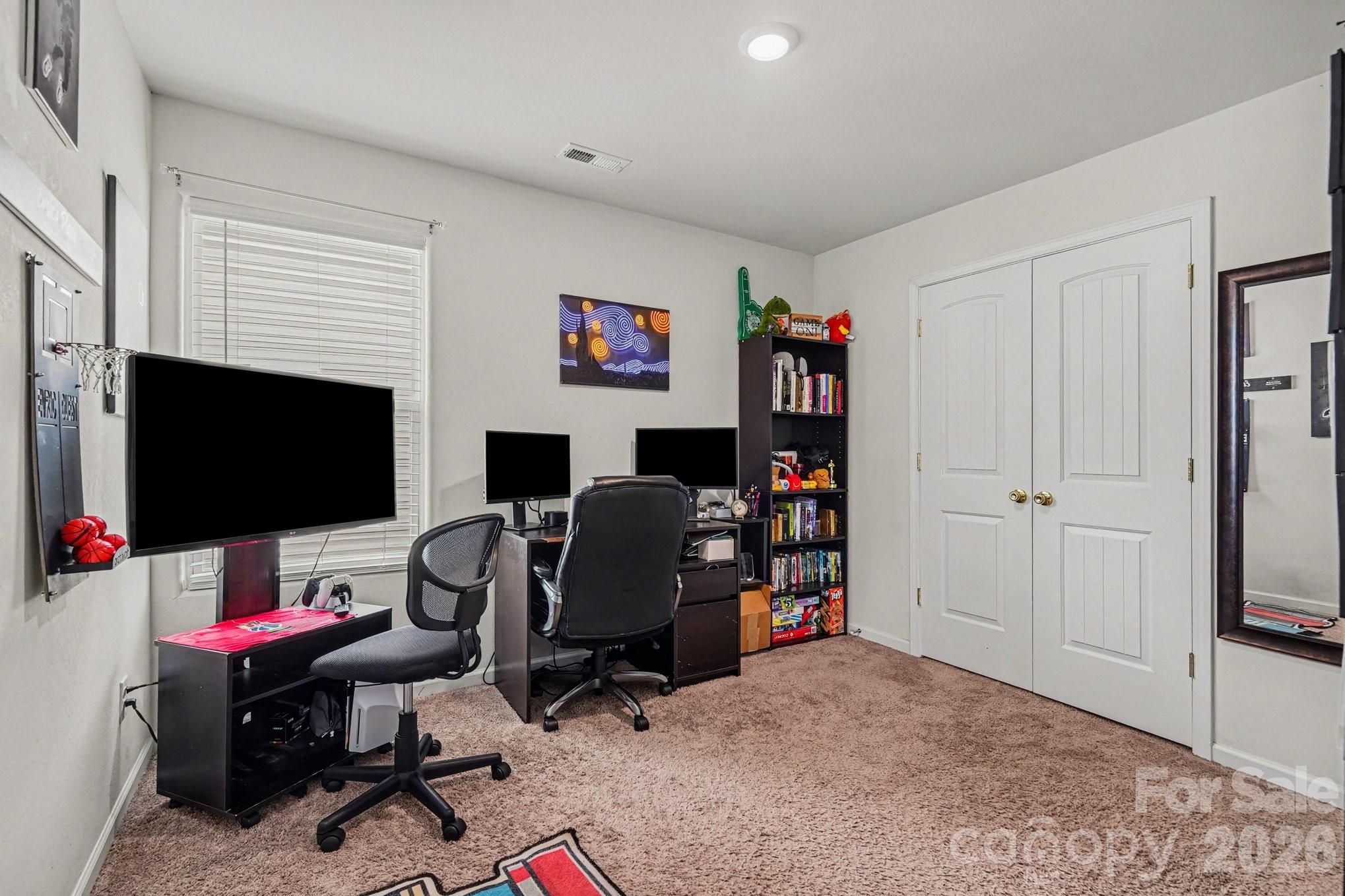 2238 Lanza Drive — Charlotte
