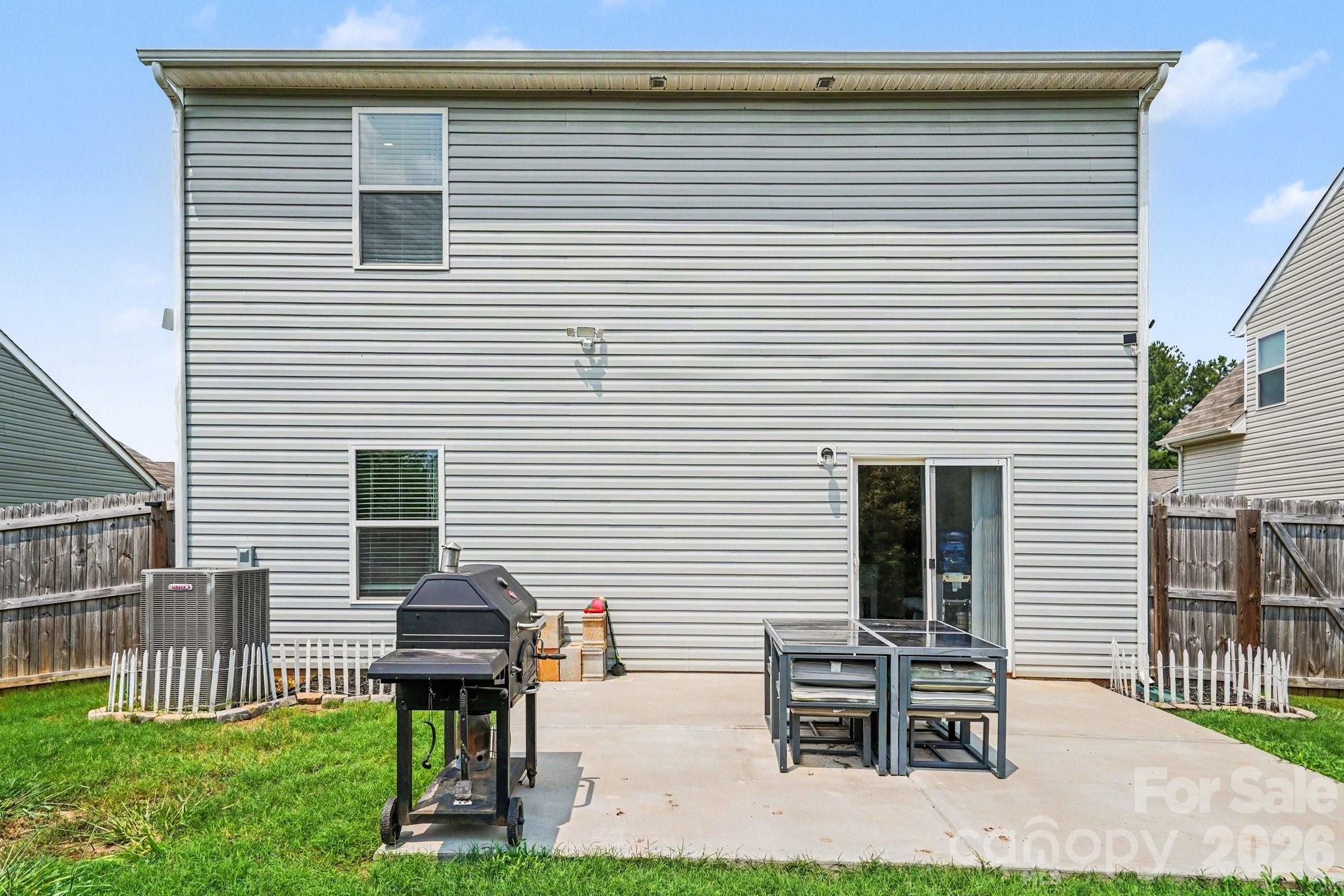 2238 Lanza Drive — Charlotte