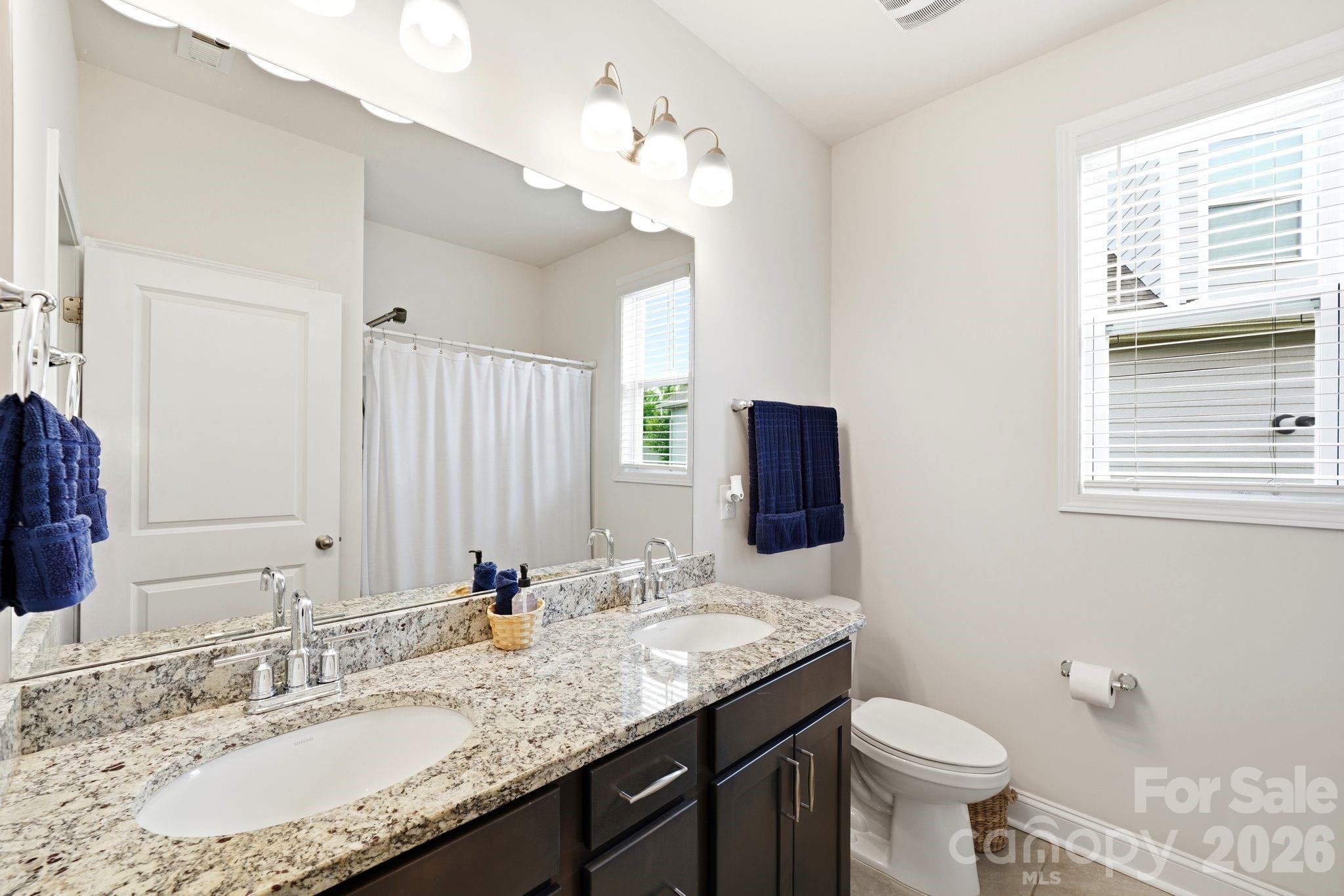 4374 Riverton Loop — Denver