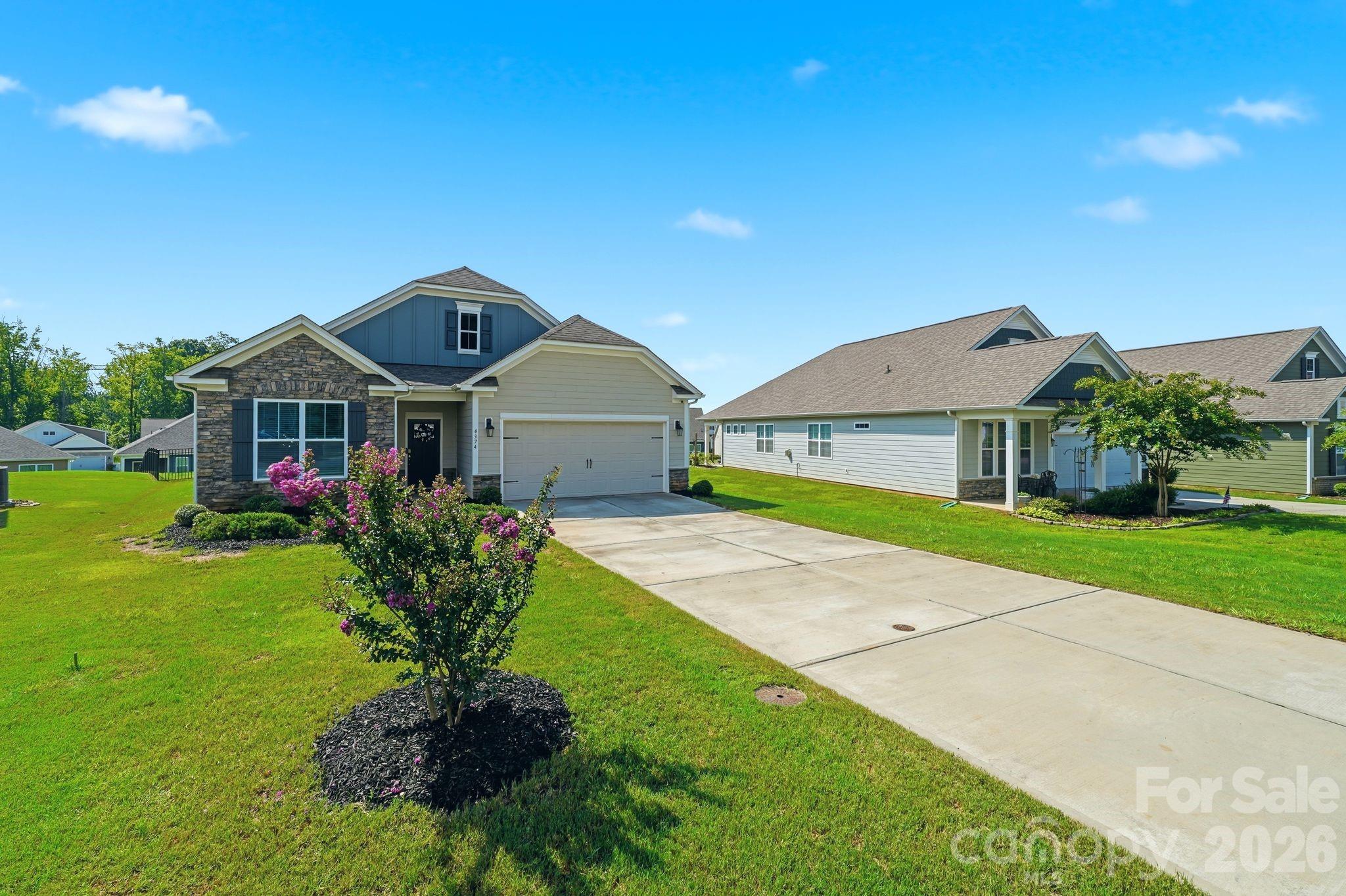 4374 Riverton Loop — Denver