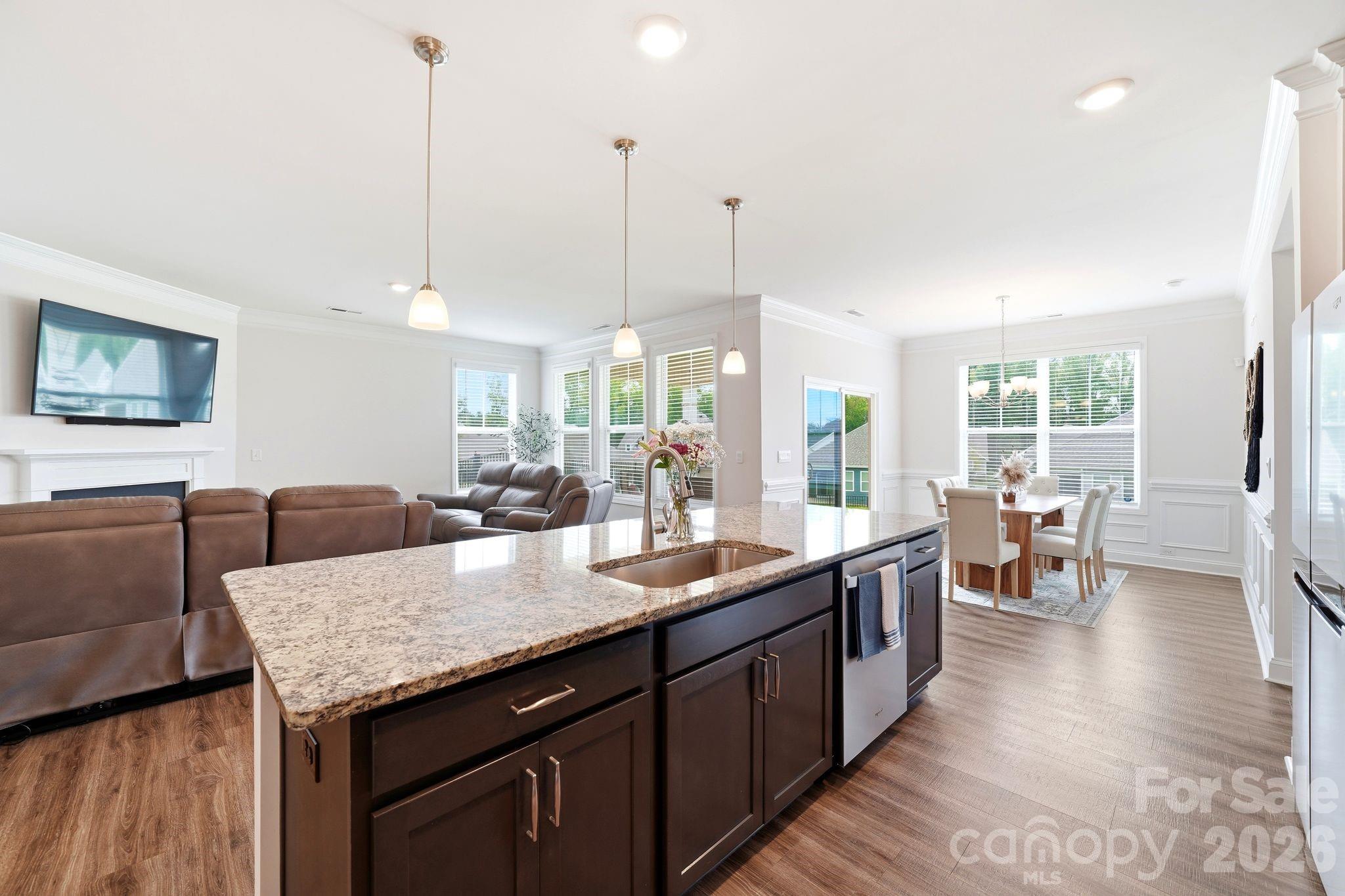 4374 Riverton Loop — Denver
