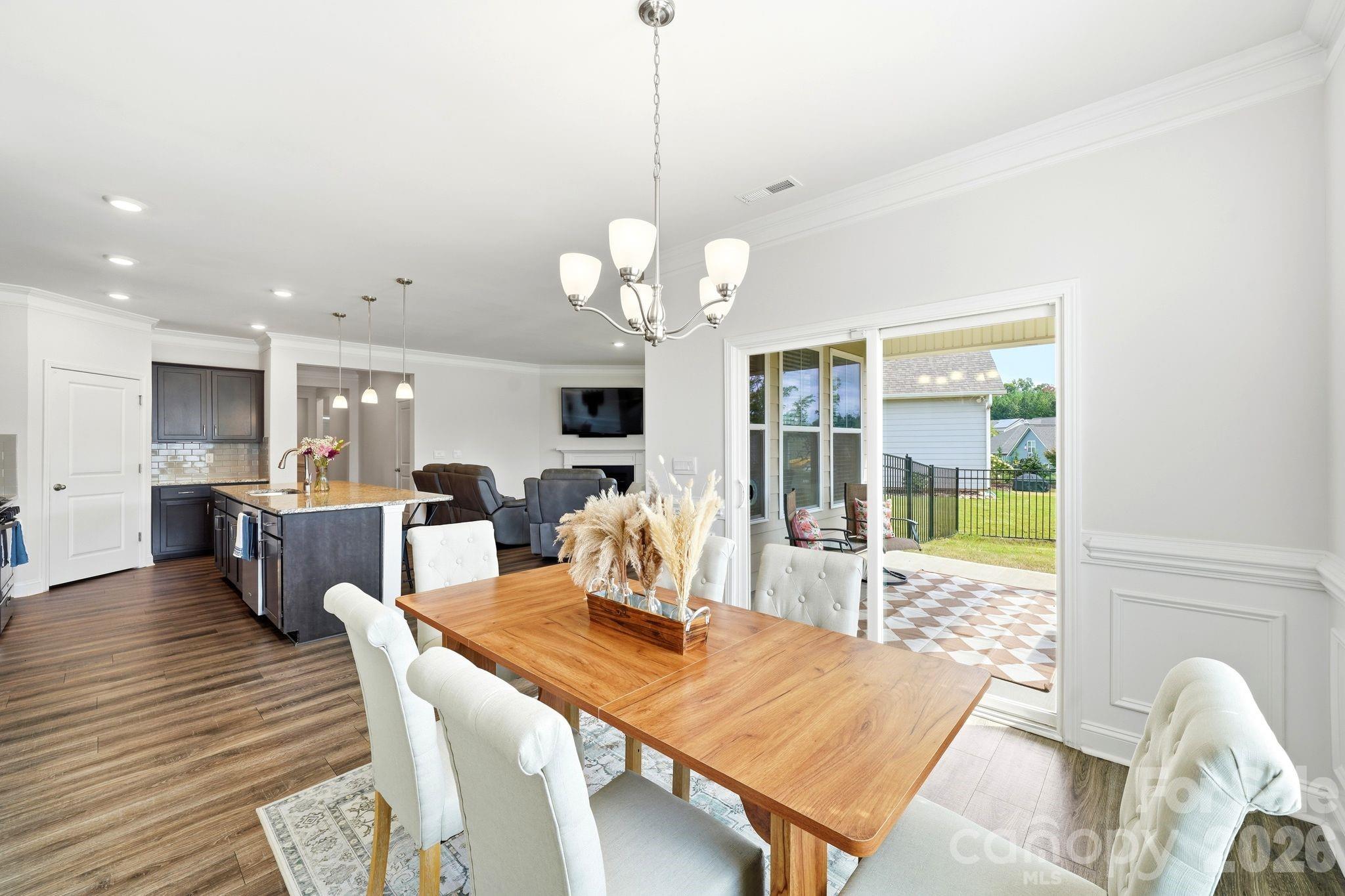 4374 Riverton Loop — Denver