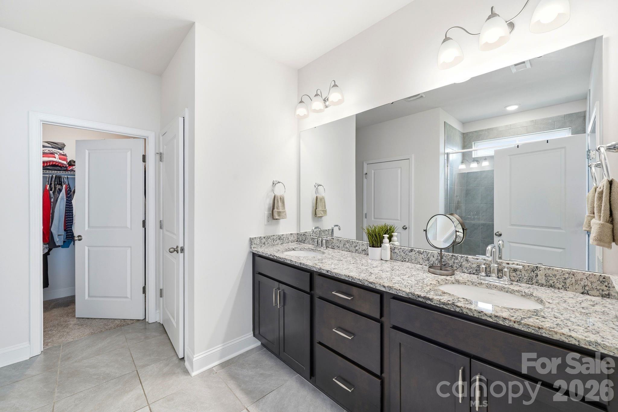 4374 Riverton Loop — Denver