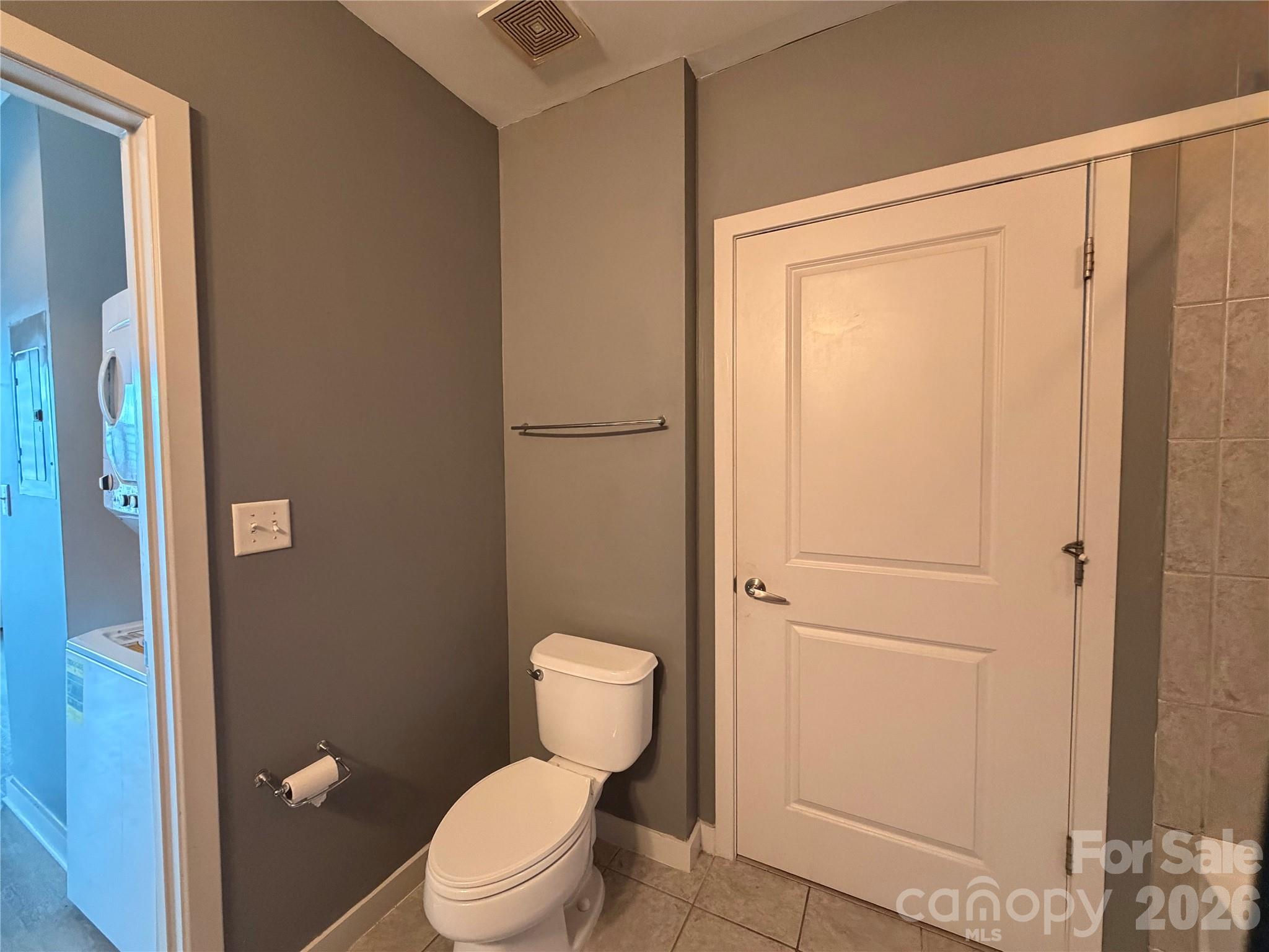 210 N Church Street #1505 — Charlotte