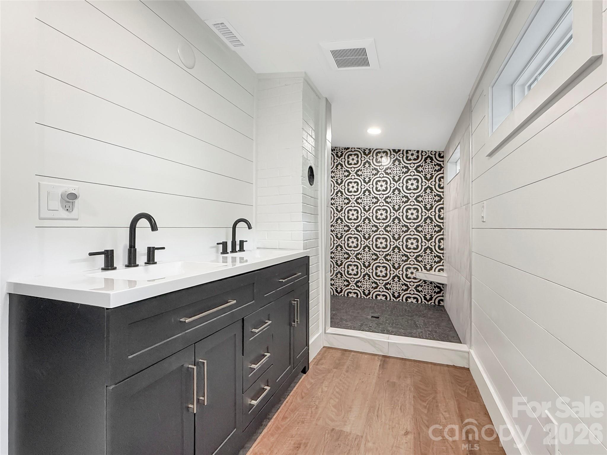 419 Fletcher Branch Road — Vilas