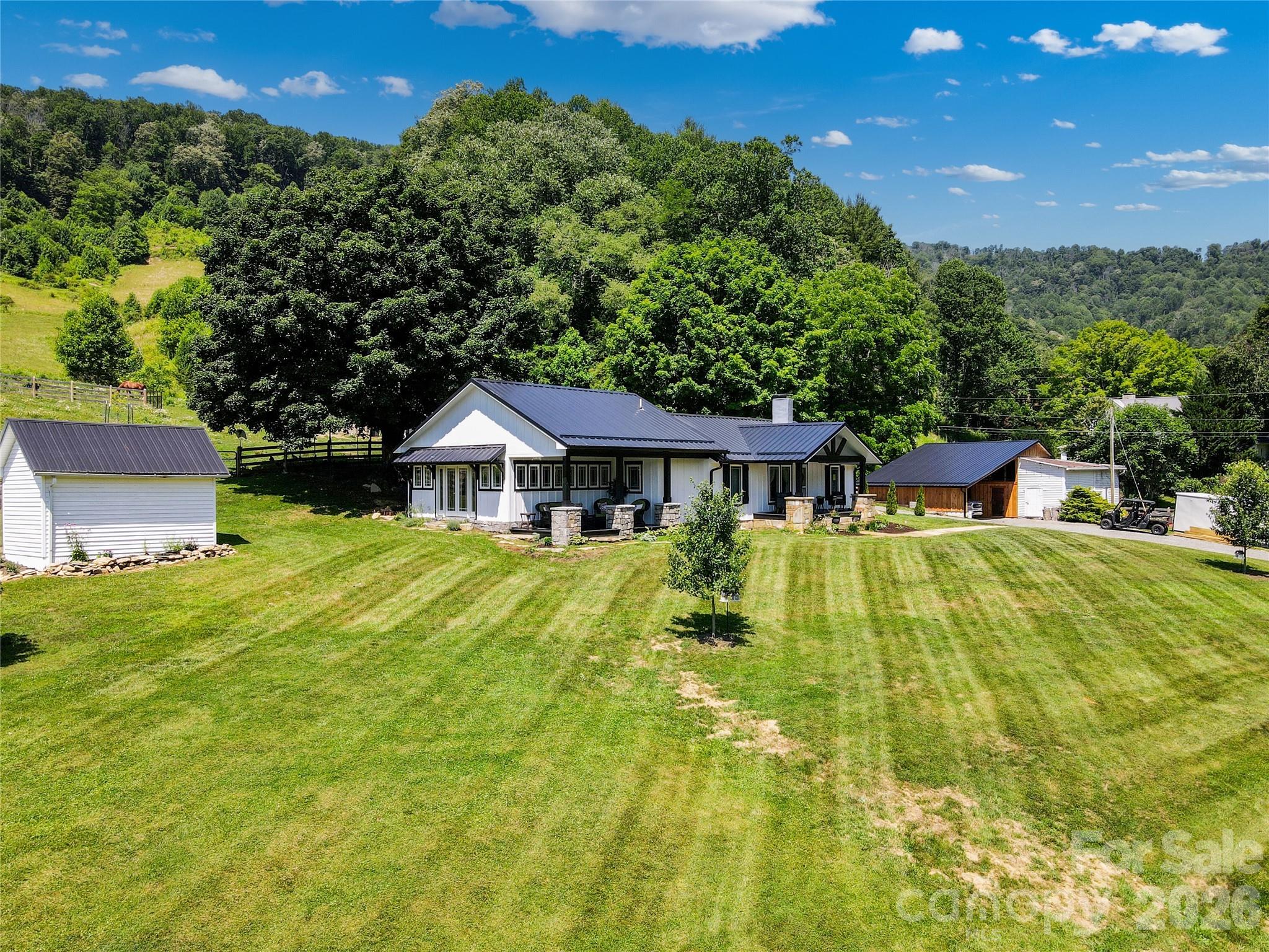 419 Fletcher Branch Road — Vilas