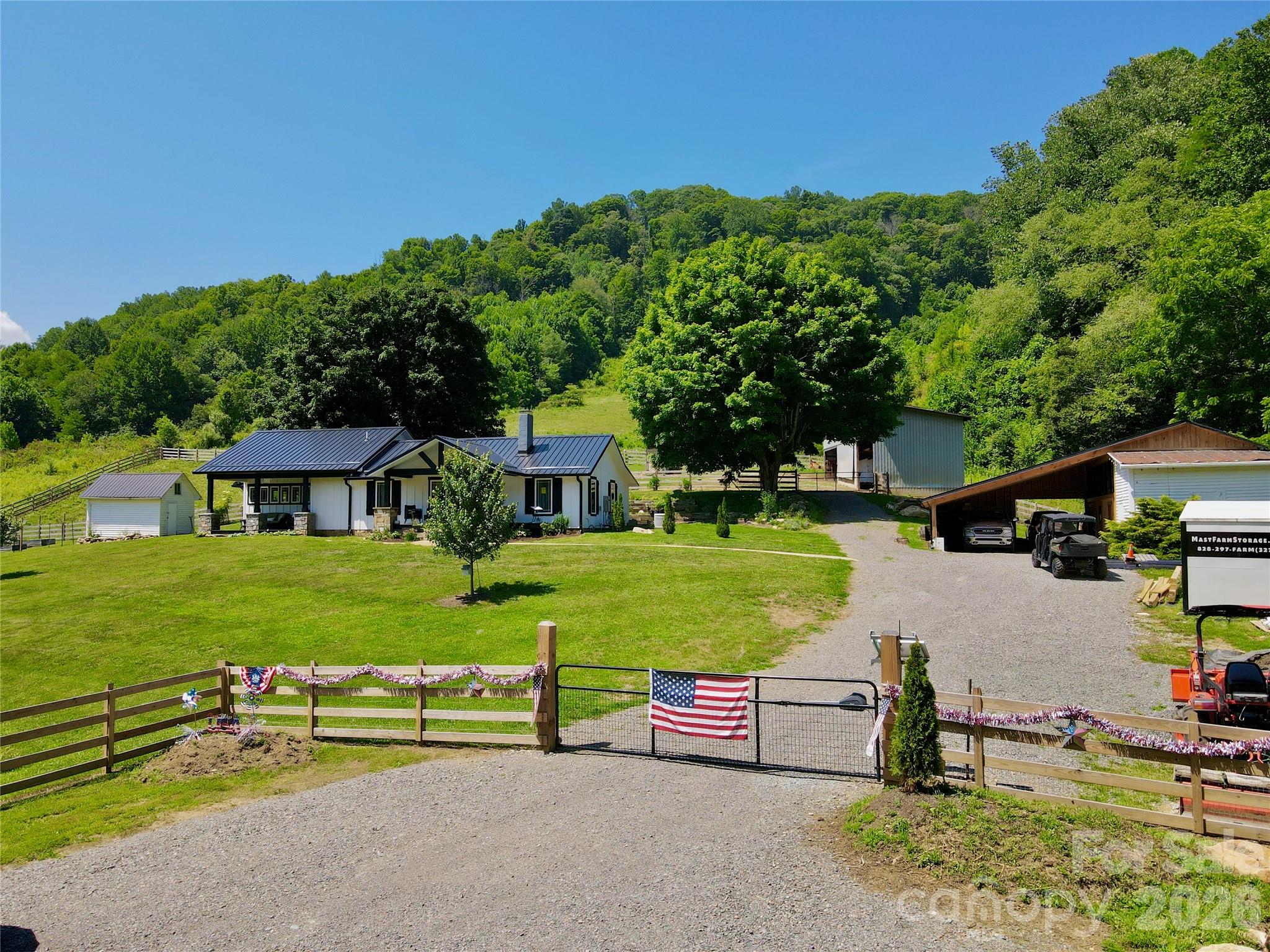419 Fletcher Branch Road — Vilas