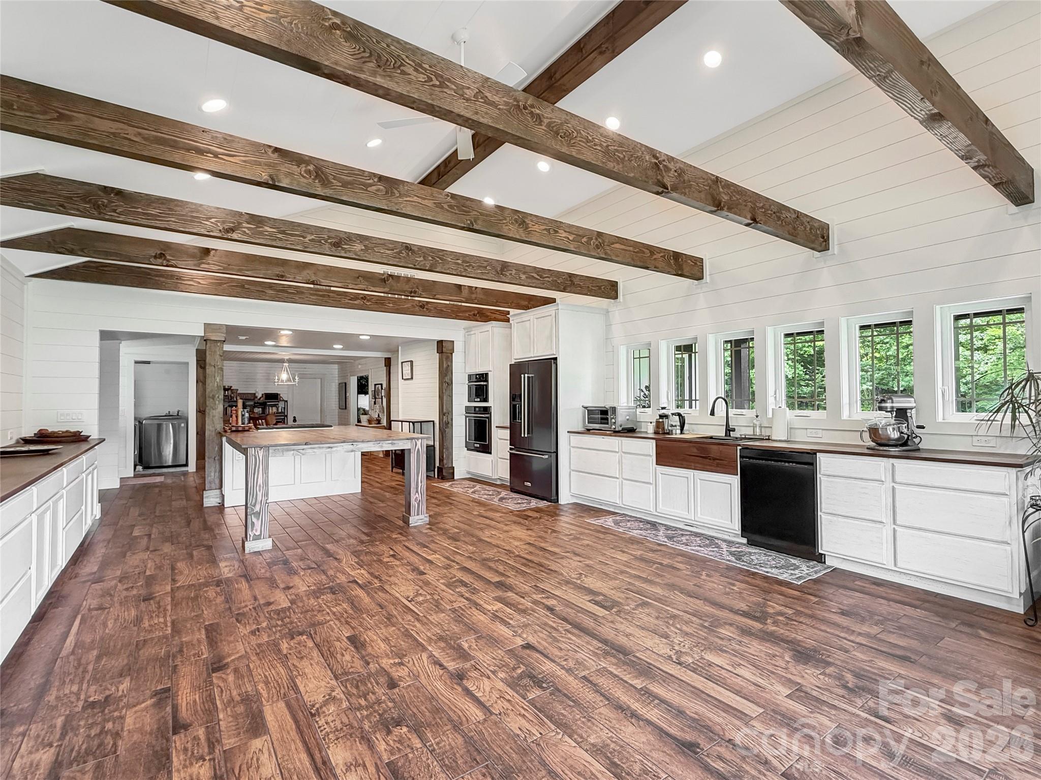 419 Fletcher Branch Road — Vilas