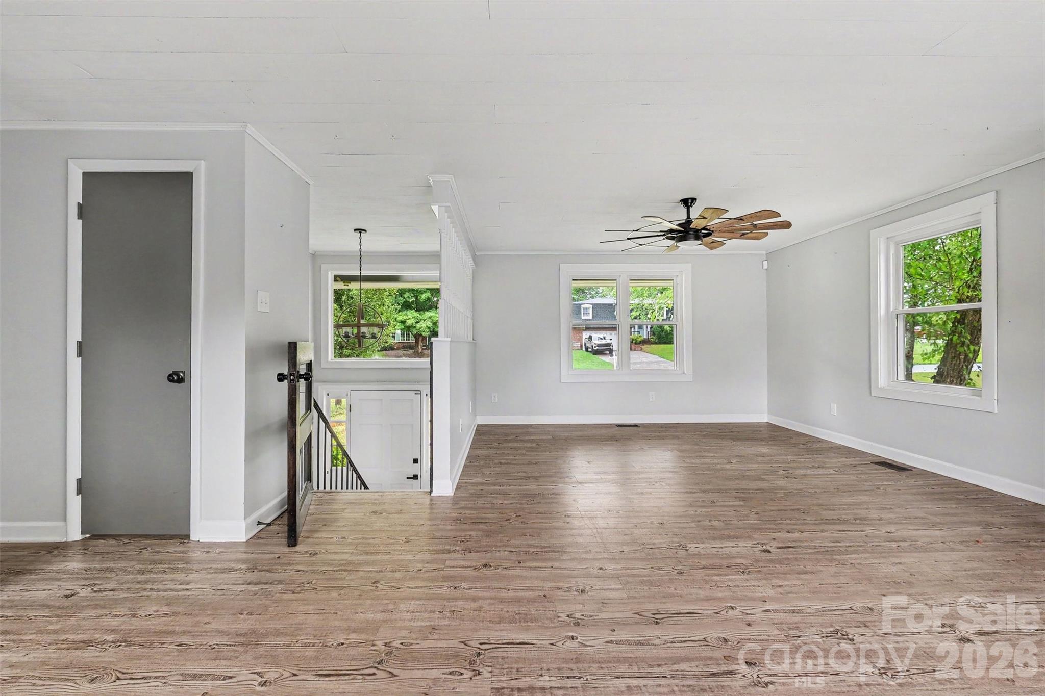 2310 24th Avenue NE — Hickory