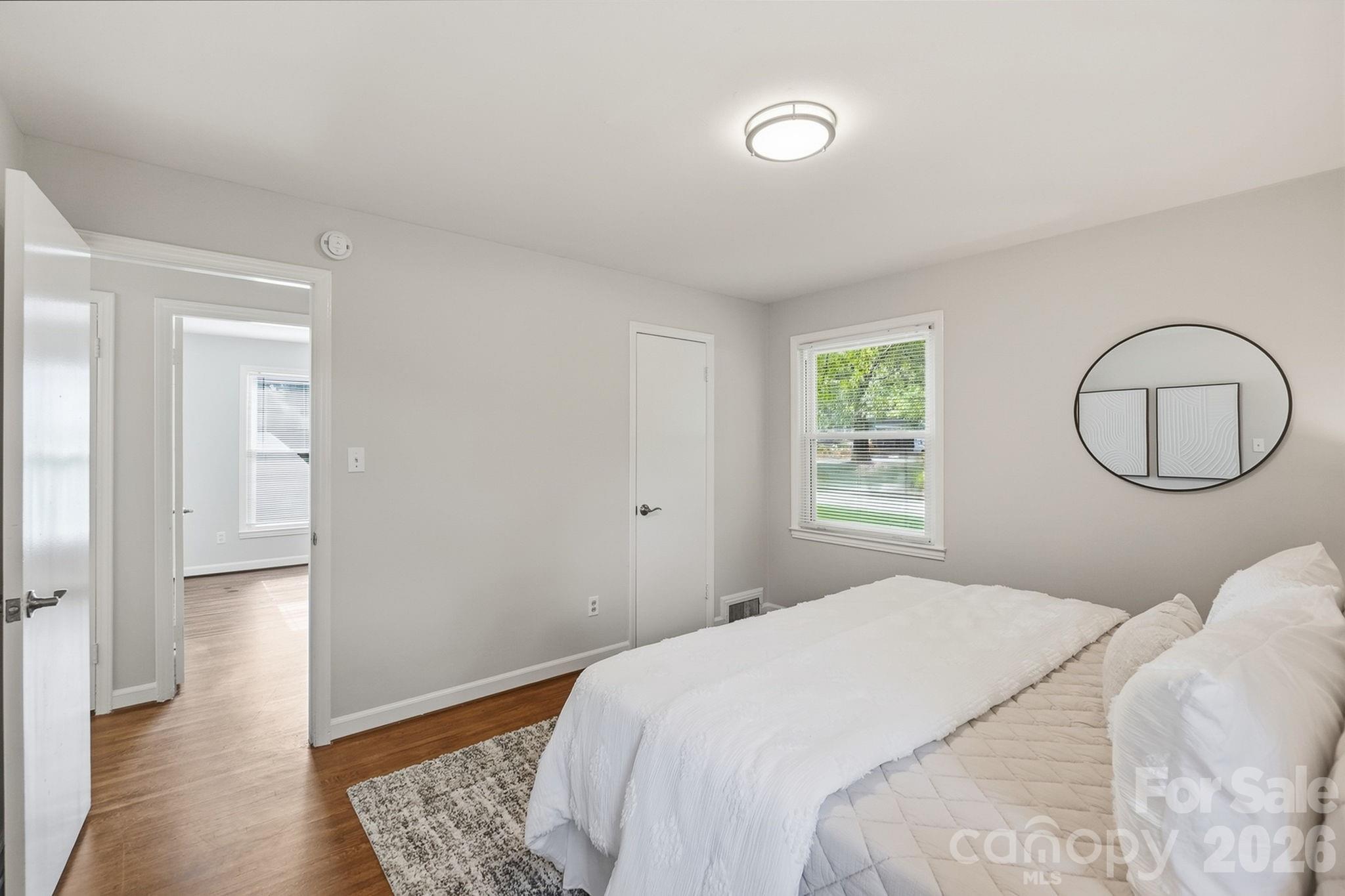 4712 Fairheath Road — Charlotte