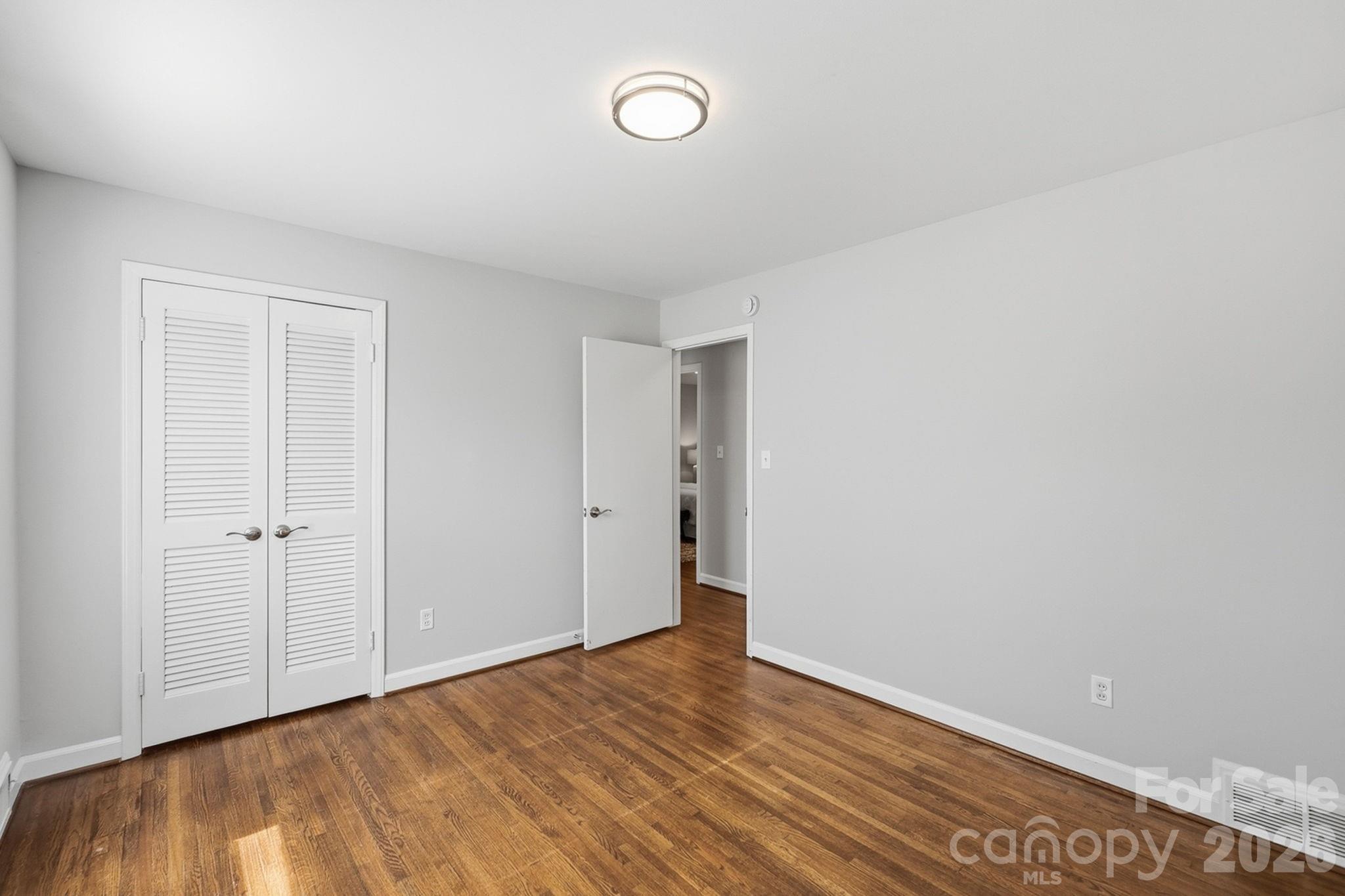 4712 Fairheath Road — Charlotte