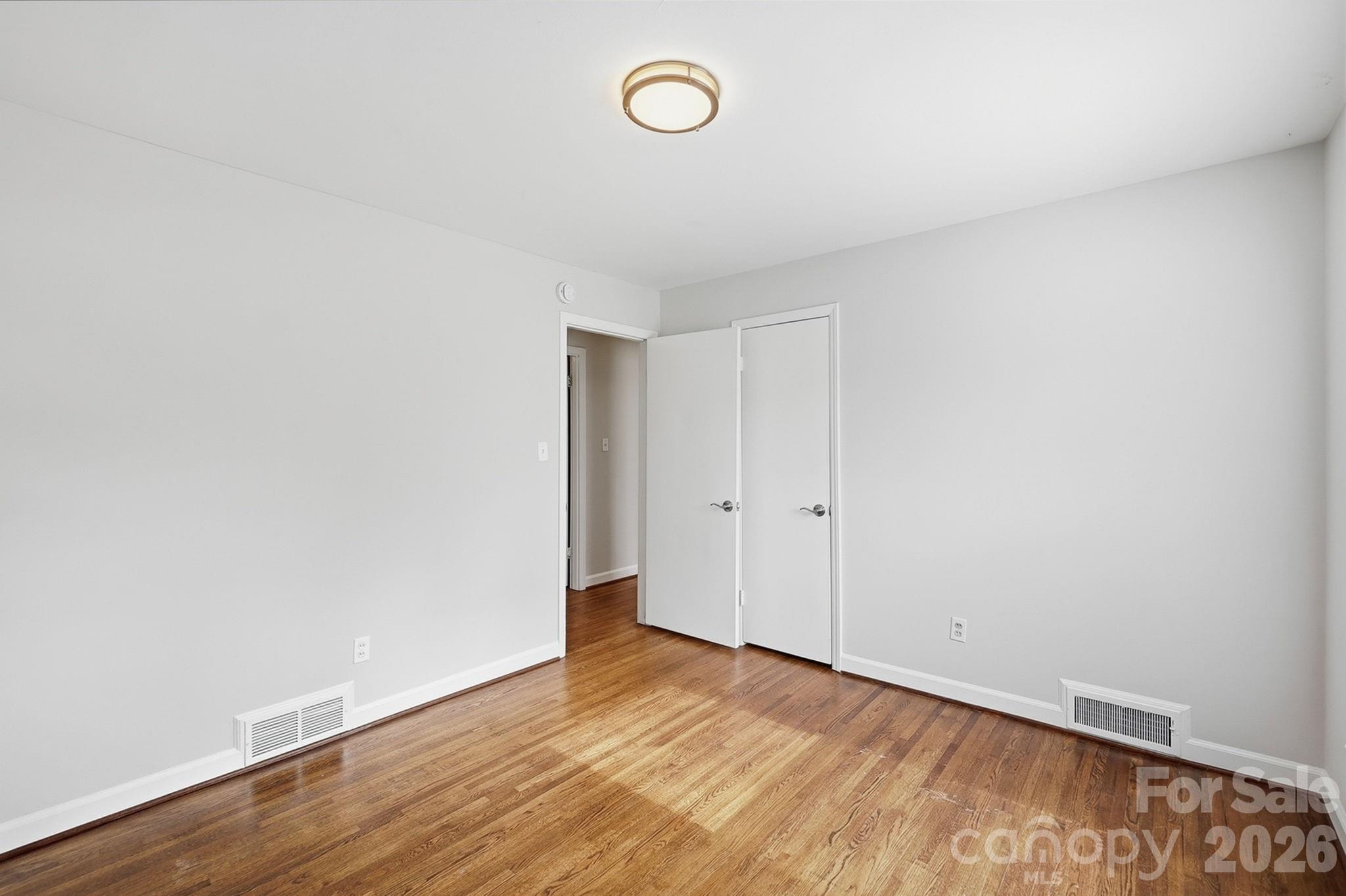 4712 Fairheath Road — Charlotte
