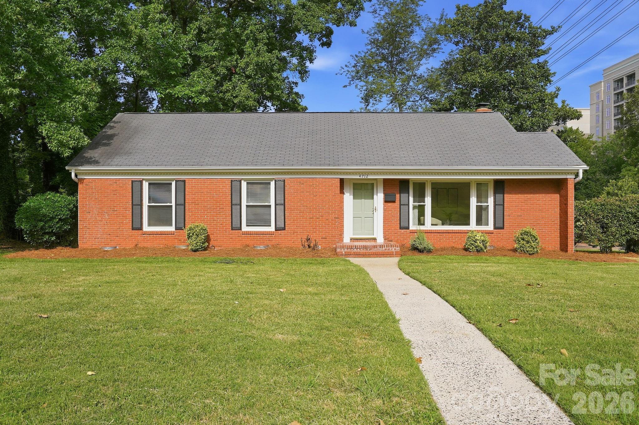 4712 Fairheath Road — Charlotte