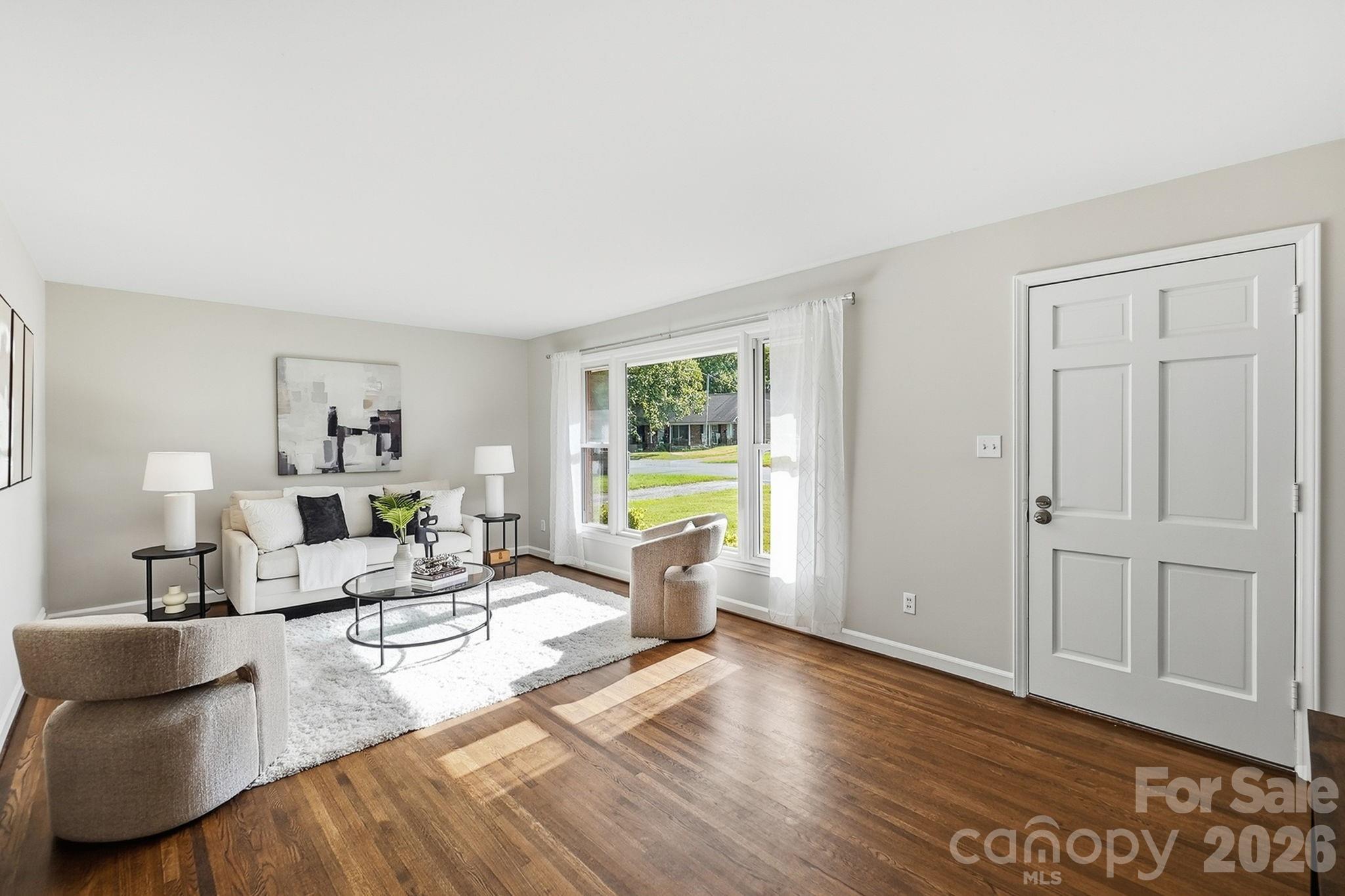 4712 Fairheath Road — Charlotte