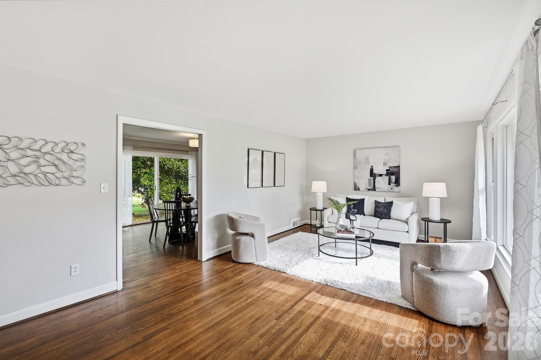 4712 Fairheath Road — Charlotte