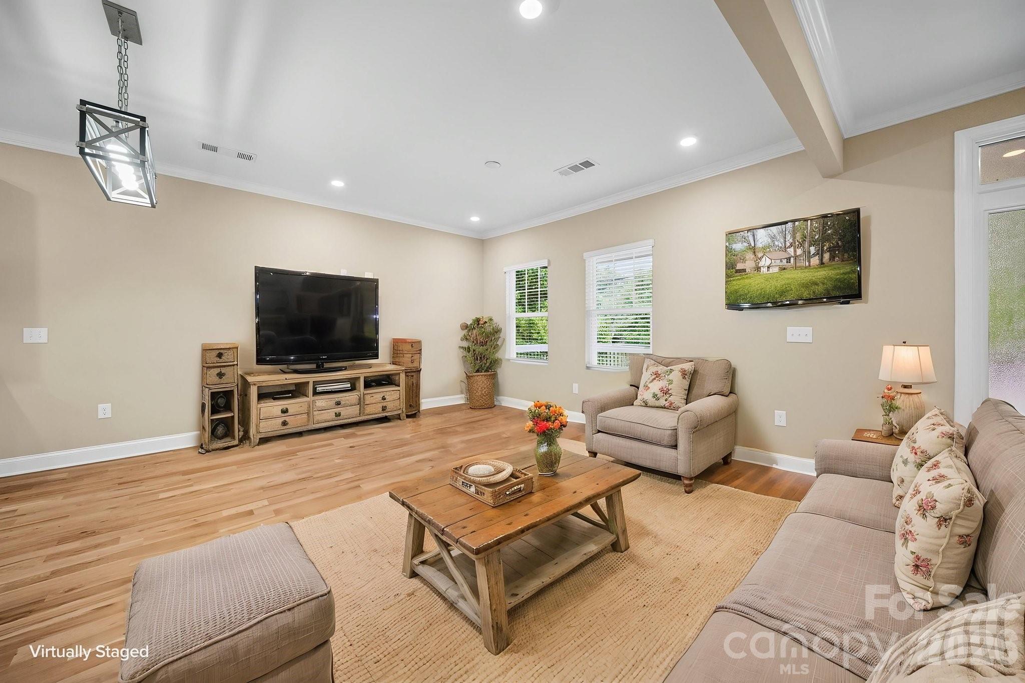 111 Hemphill Avenue — Chester