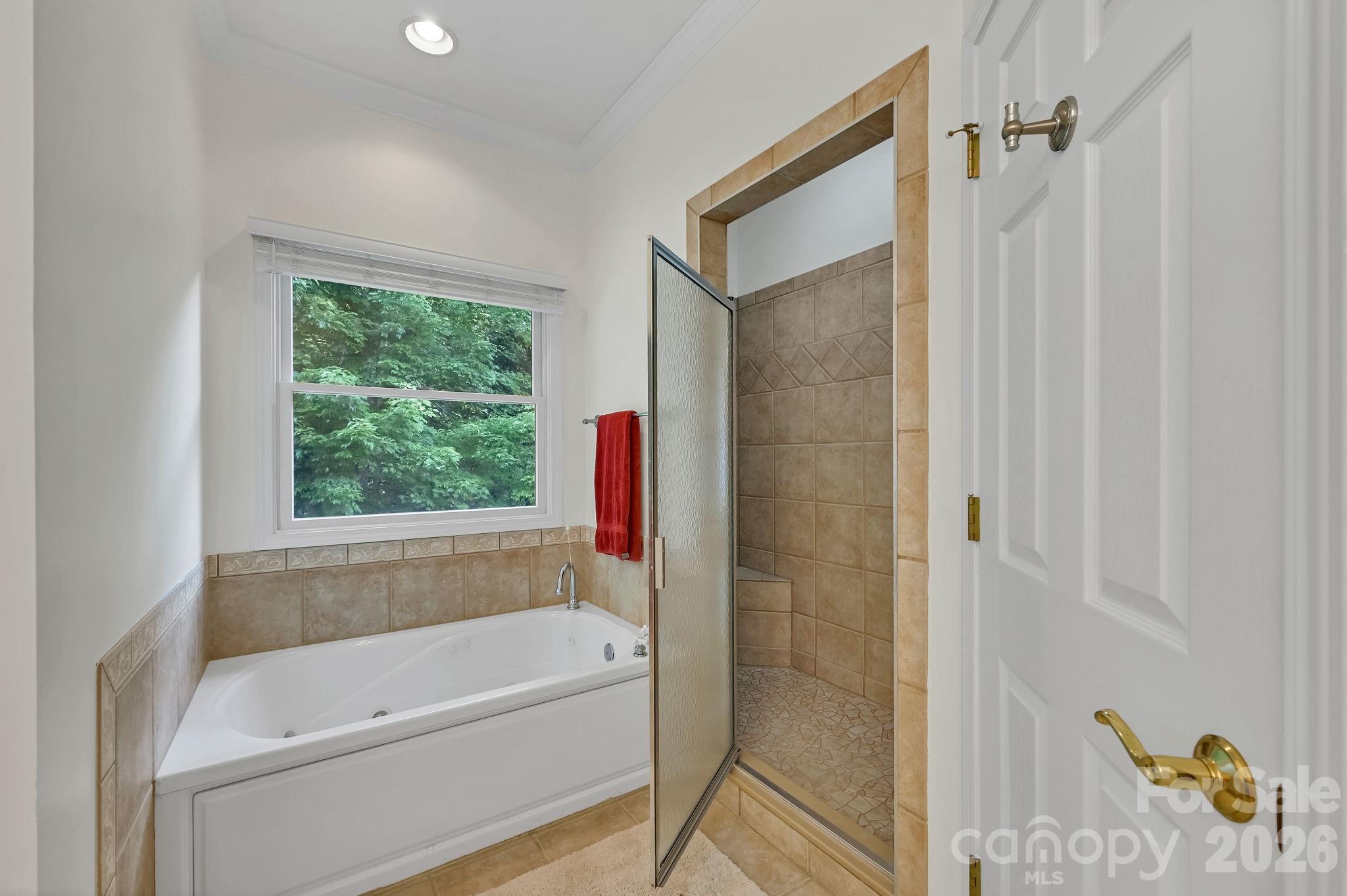77 Carriage West Drive — Hendersonville