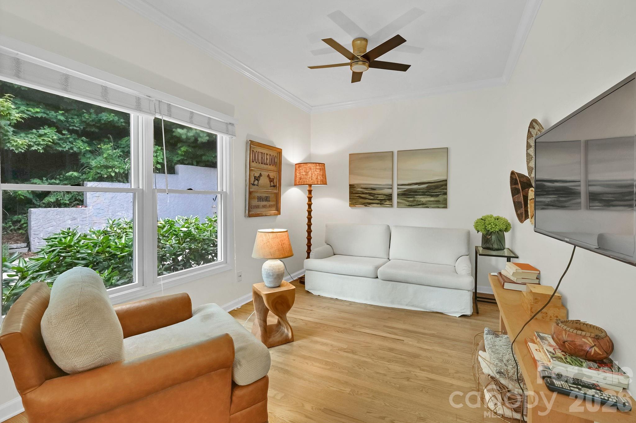 77 Carriage West Drive — Hendersonville