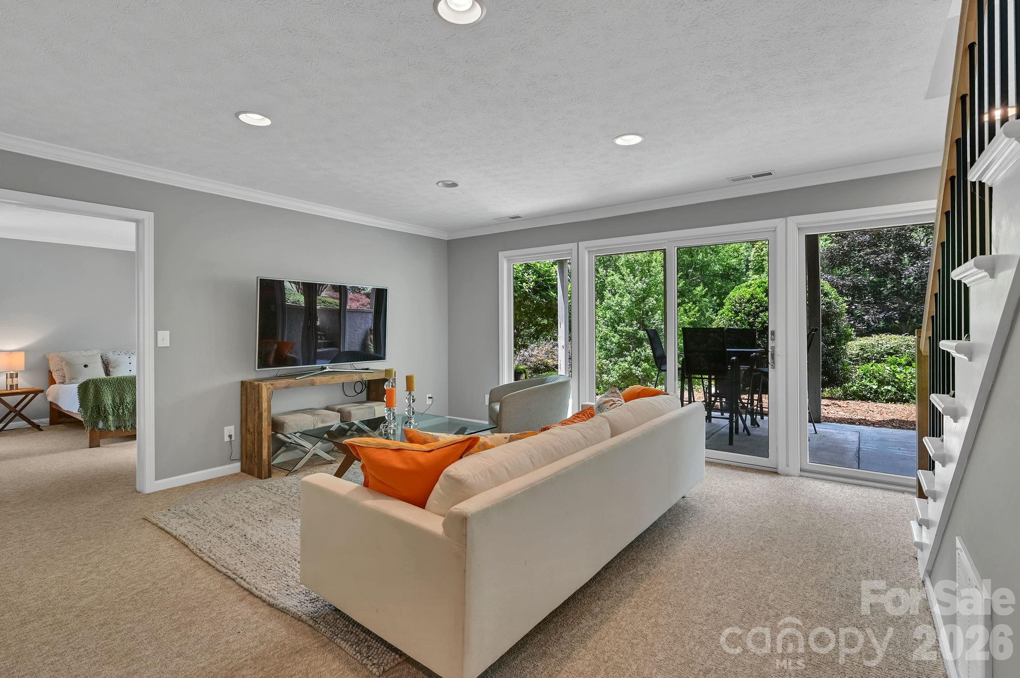 77 Carriage West Drive — Hendersonville
