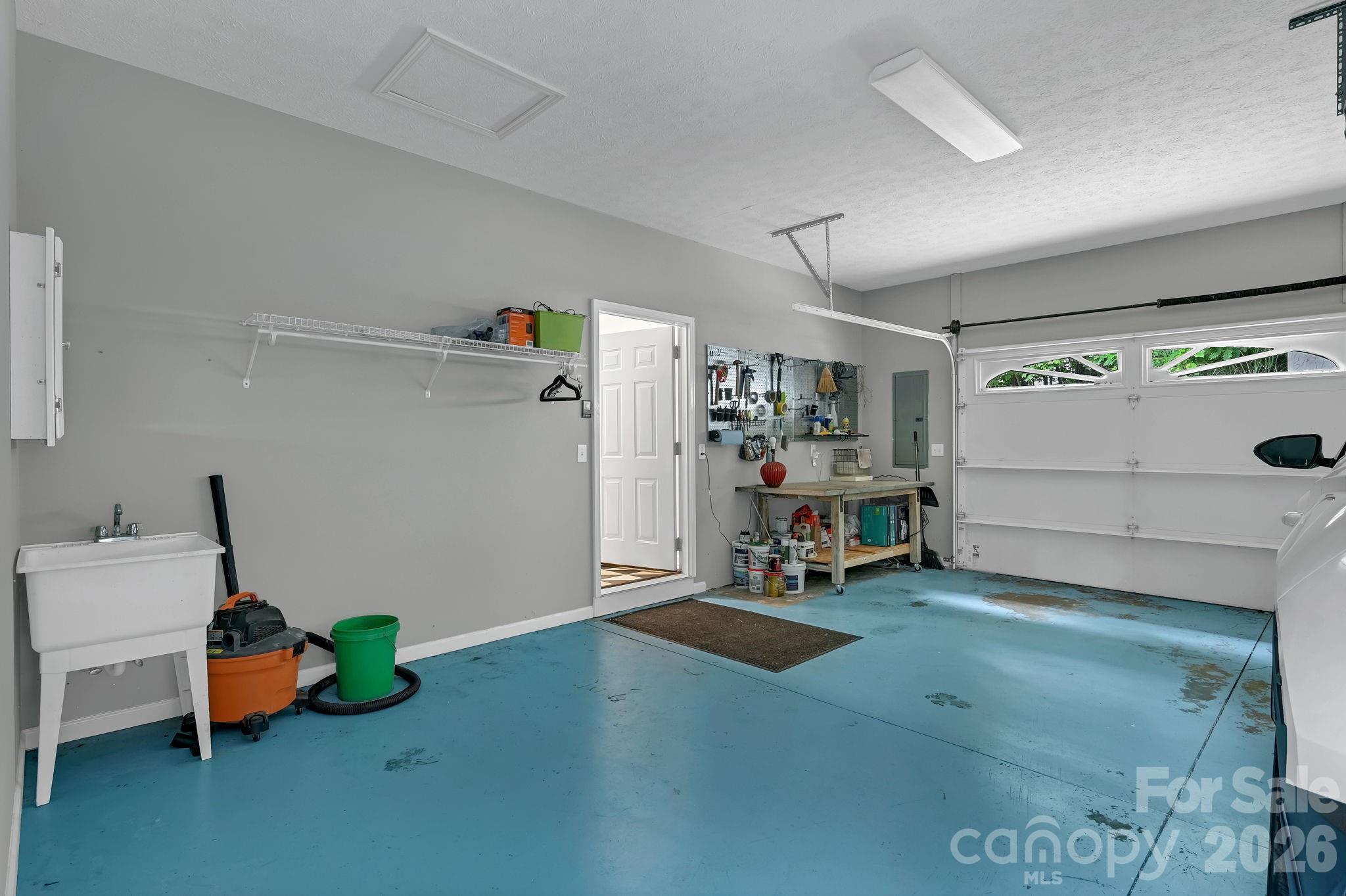 77 Carriage West Drive — Hendersonville