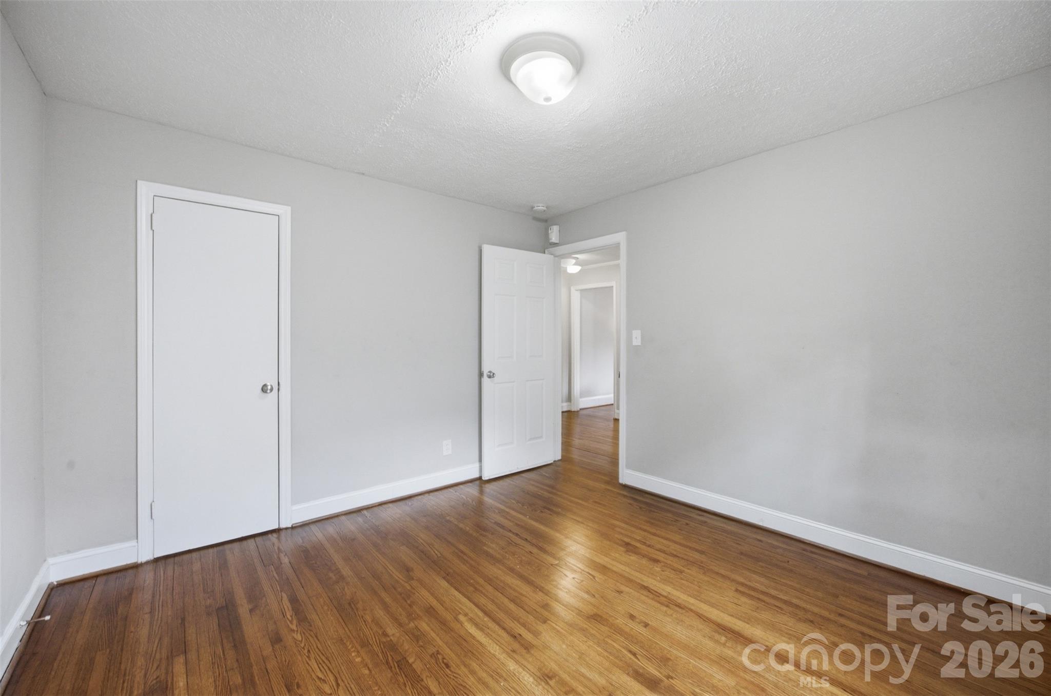 2516 Elon Street — Charlotte