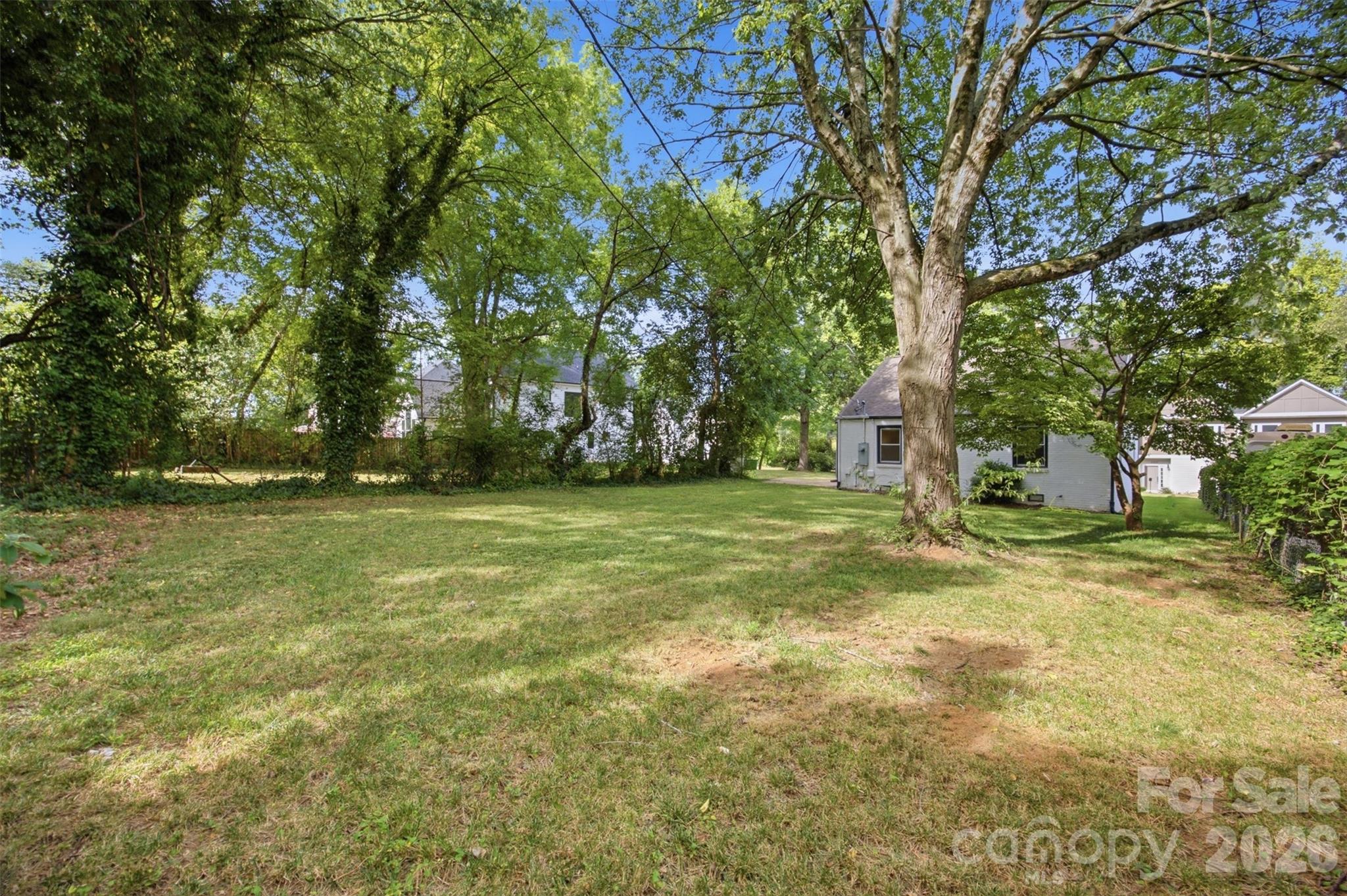 2516 Elon Street — Charlotte