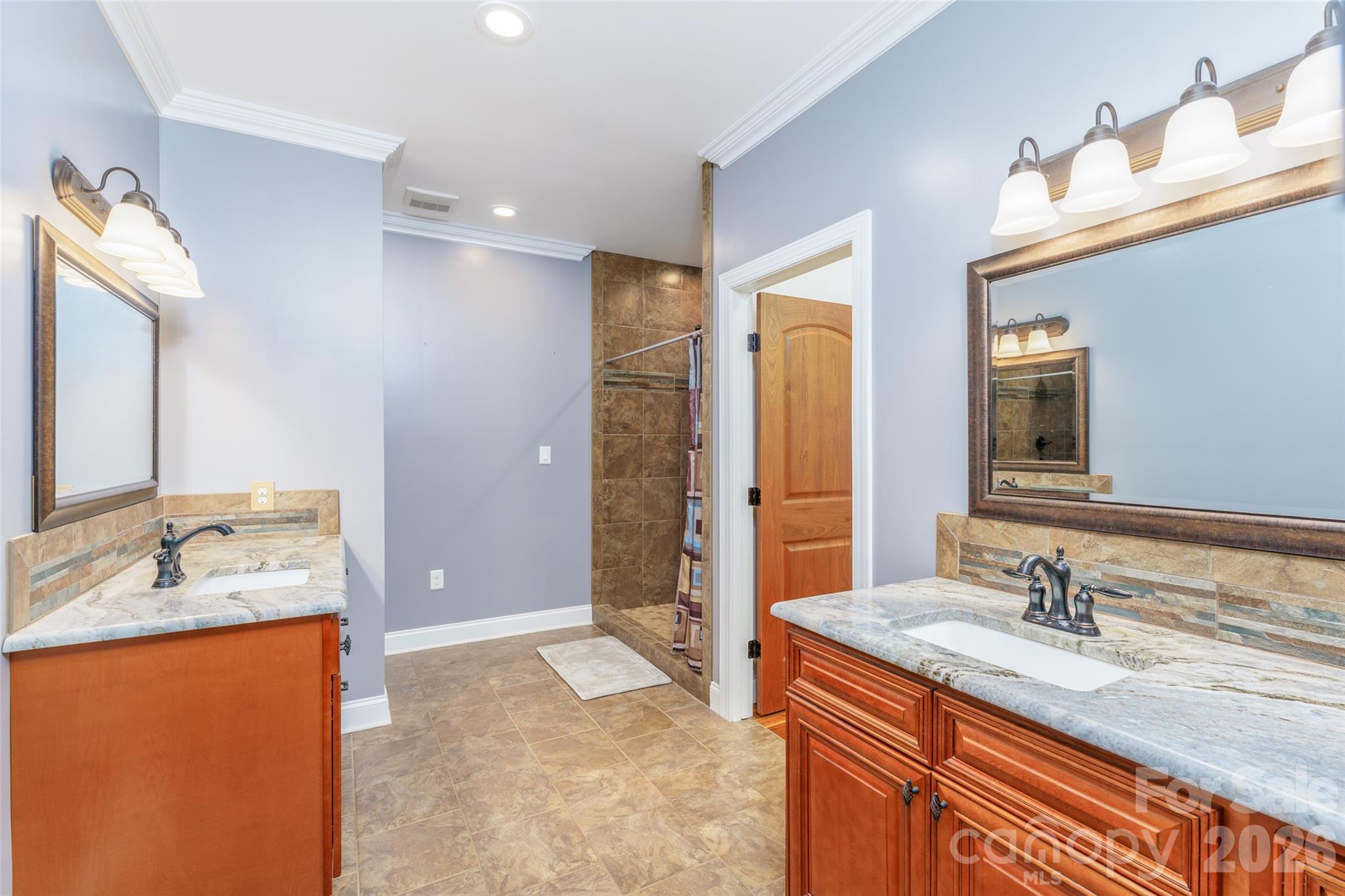15027 Beatties Ford Road — Huntersville