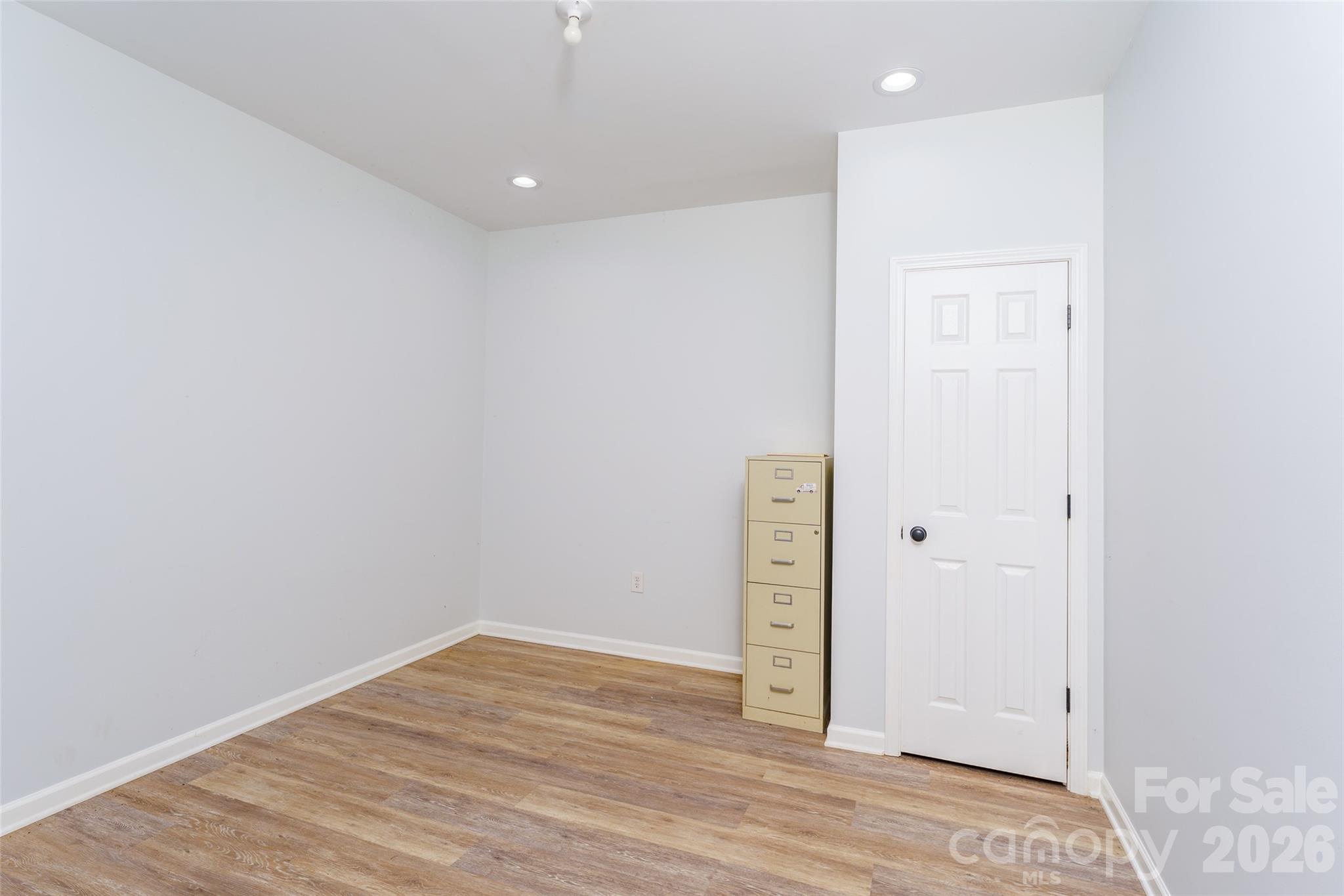 15027 Beatties Ford Road — Huntersville