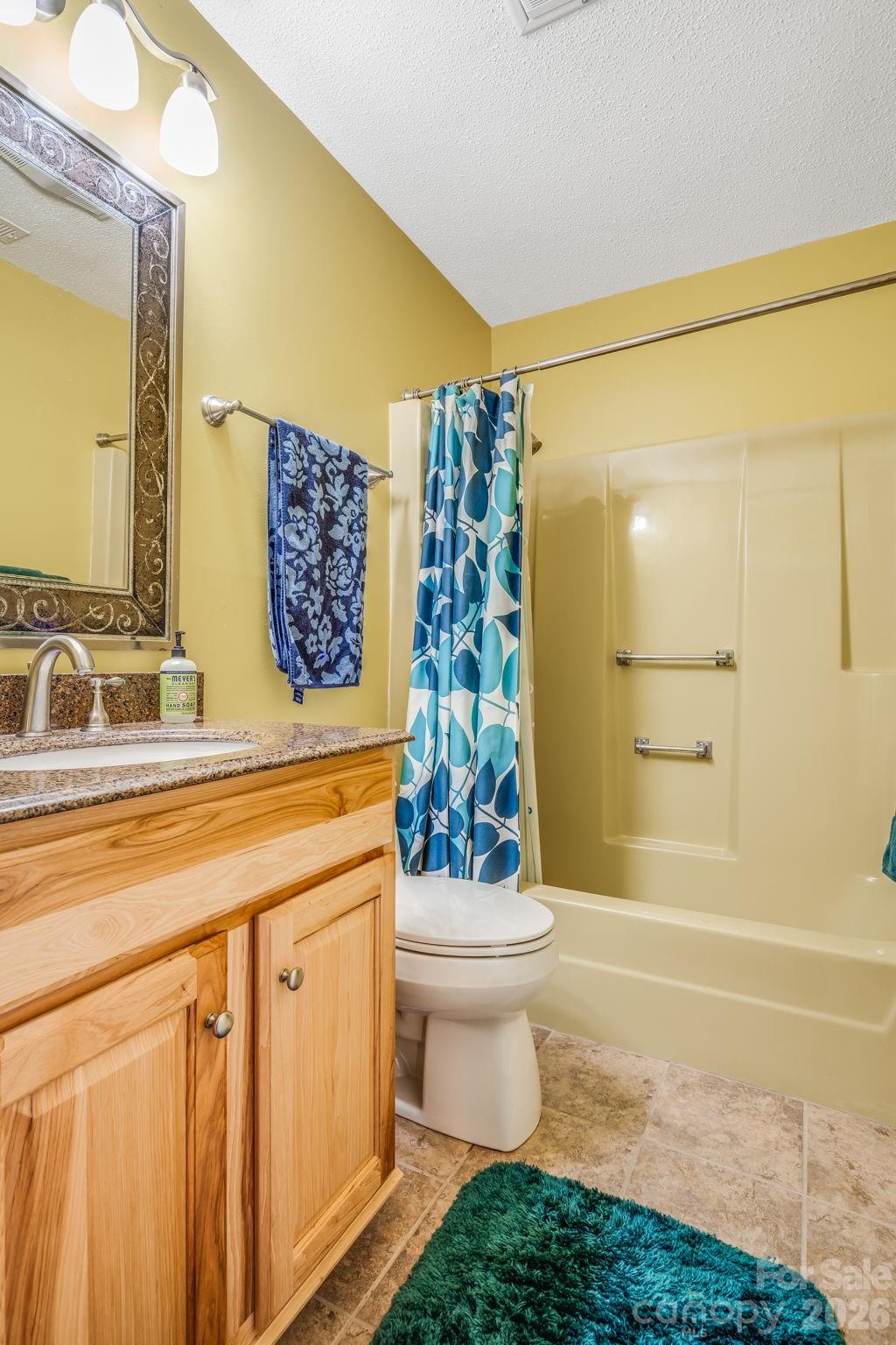 99 Oak Ridge Road — Pisgah Forest