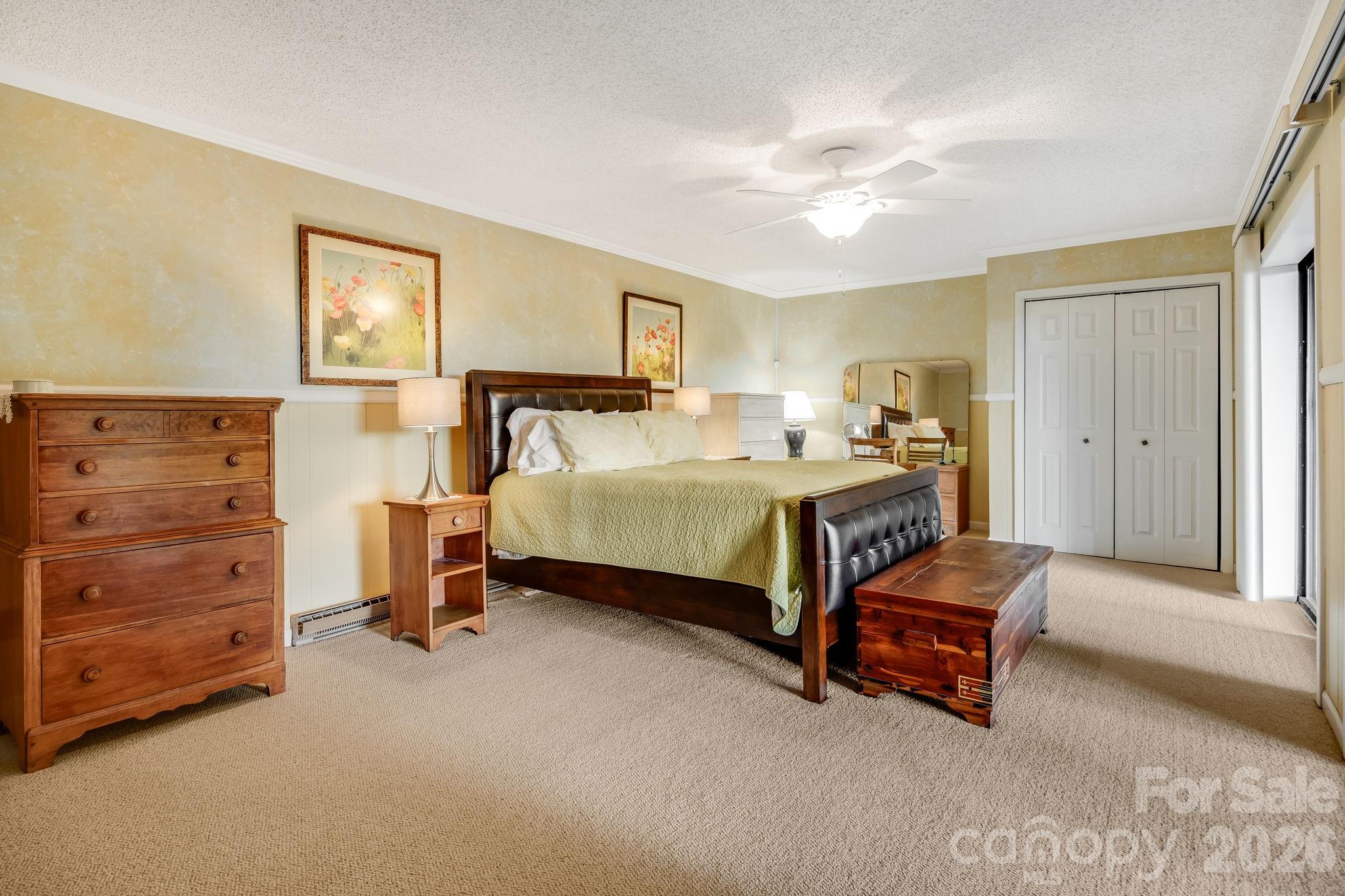 99 Oak Ridge Road — Pisgah Forest
