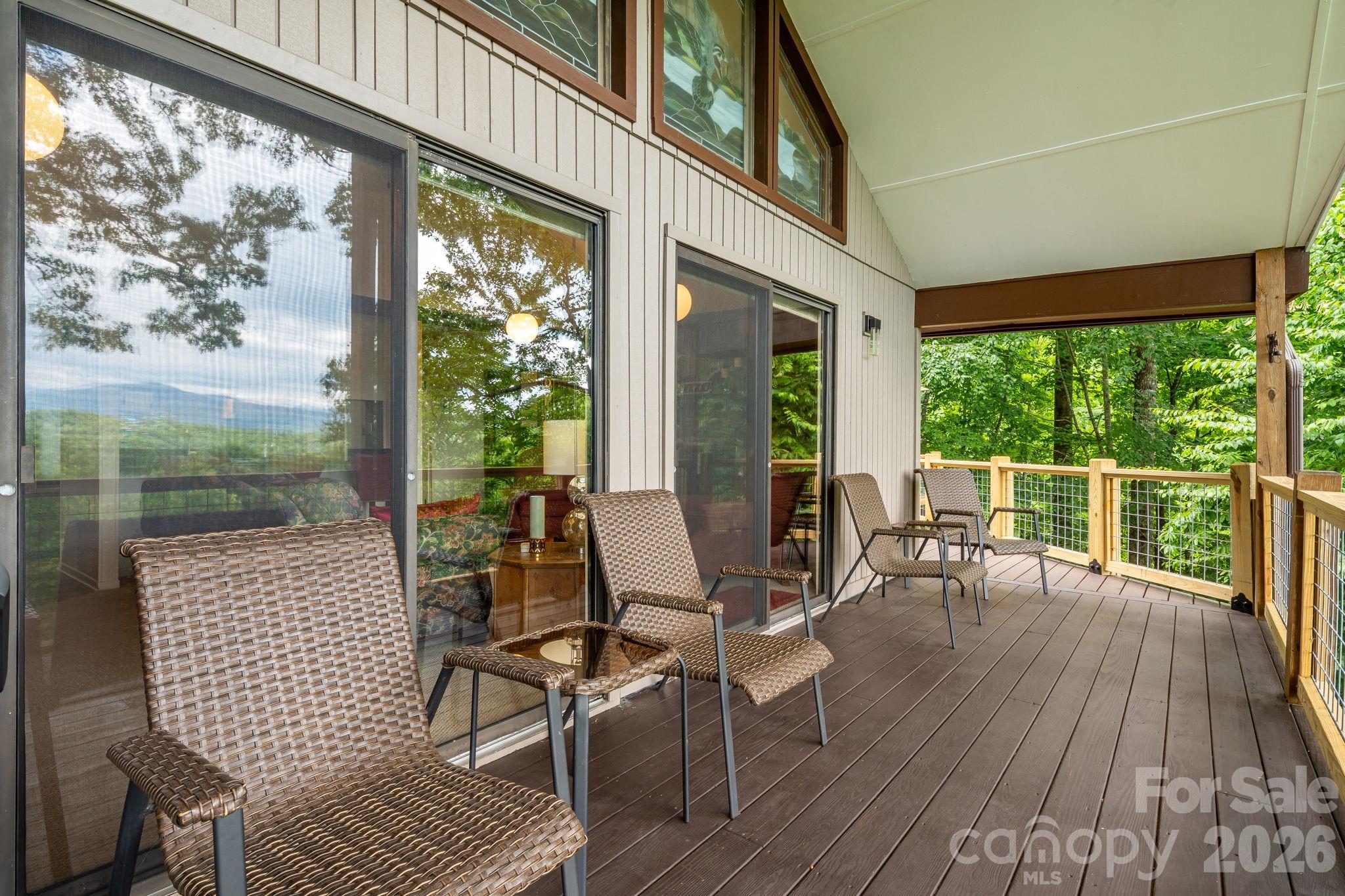 99 Oak Ridge Road — Pisgah Forest