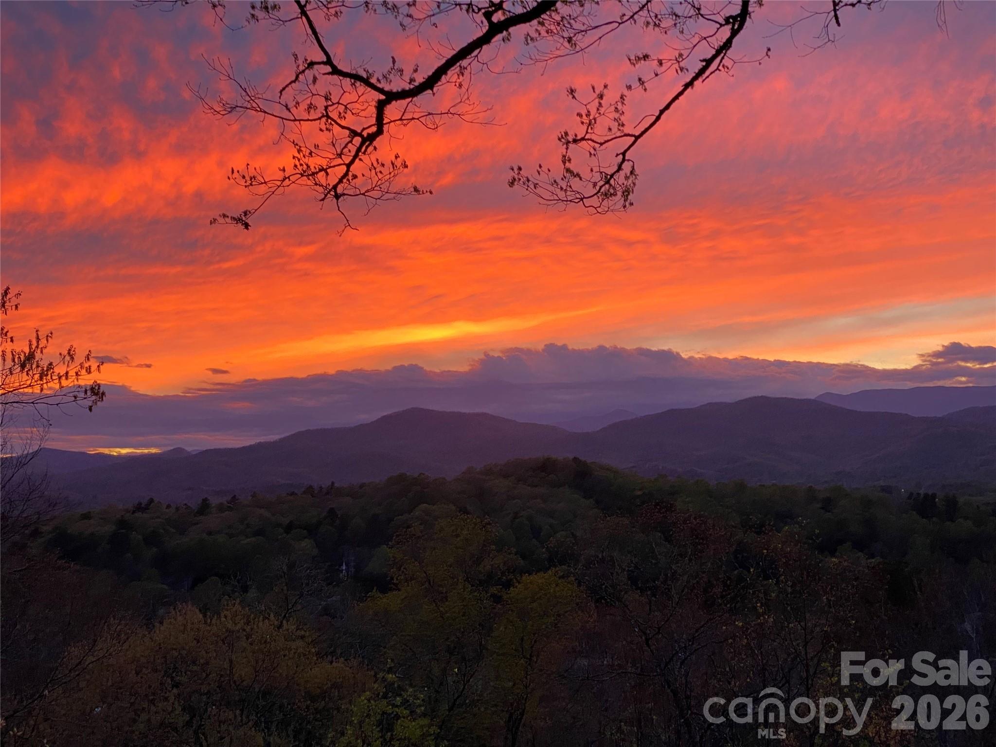 99 Oak Ridge Road — Pisgah Forest