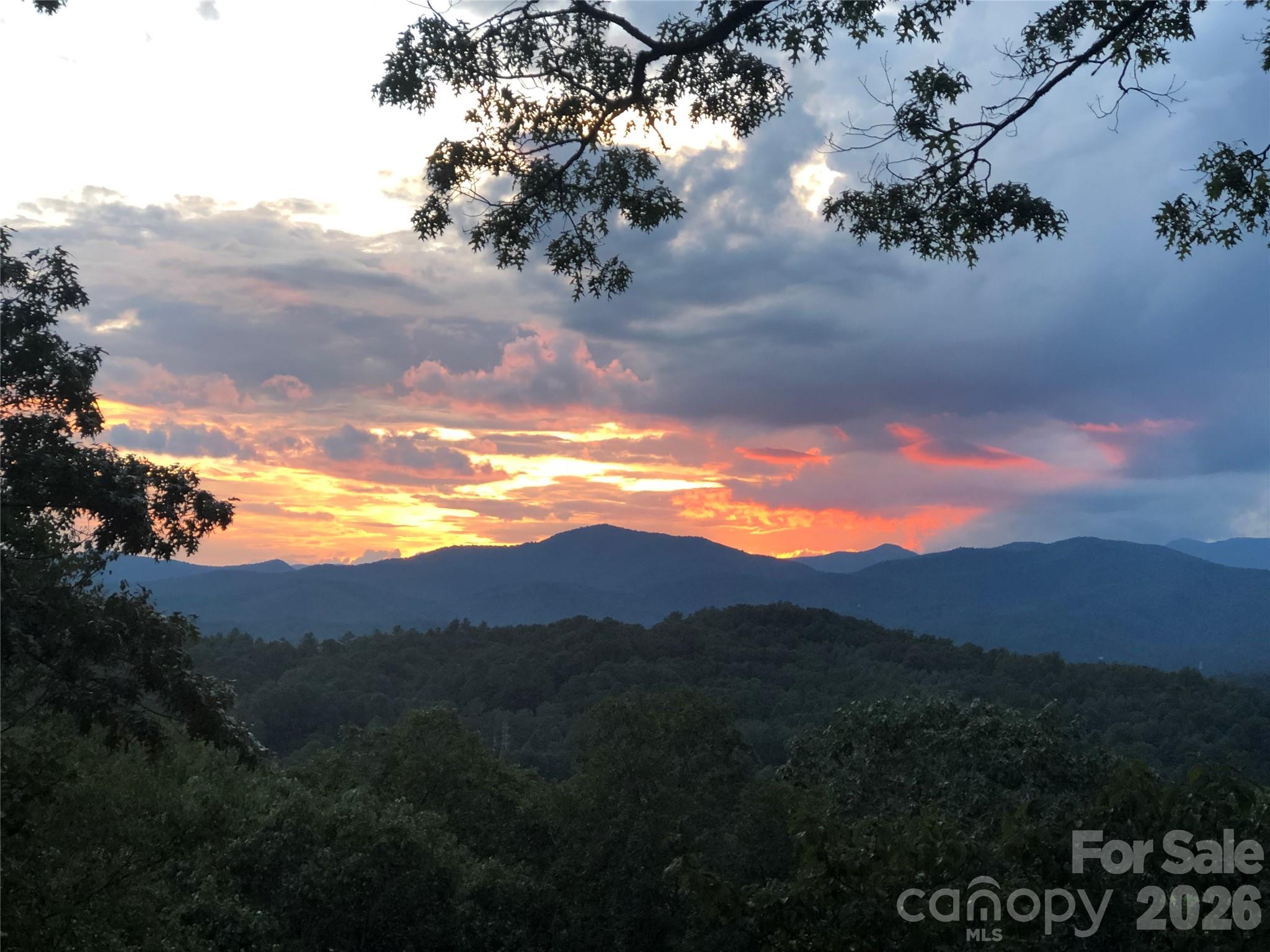 99 Oak Ridge Road — Pisgah Forest