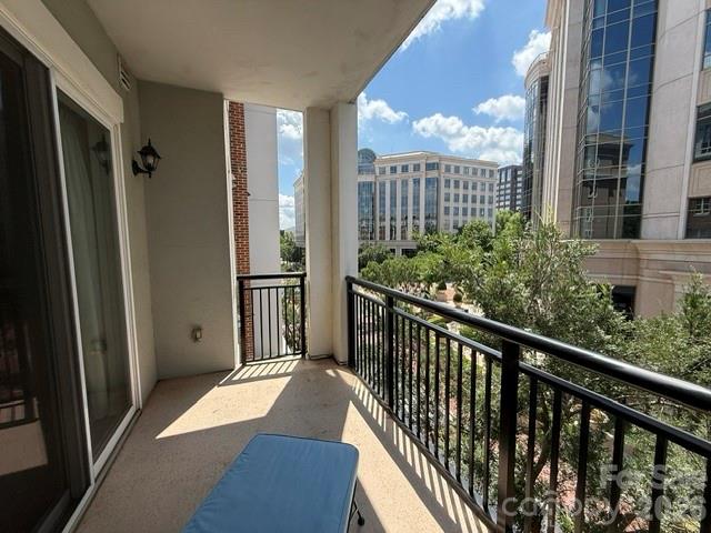 4620 Piedmont Row Drive W #402 — Charlotte