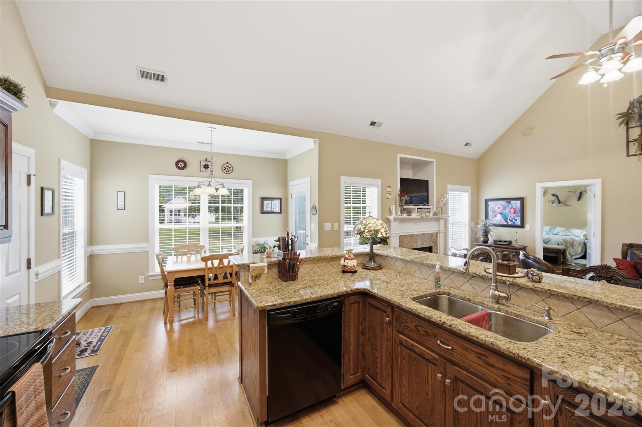 684 Pitts Road — Catawba