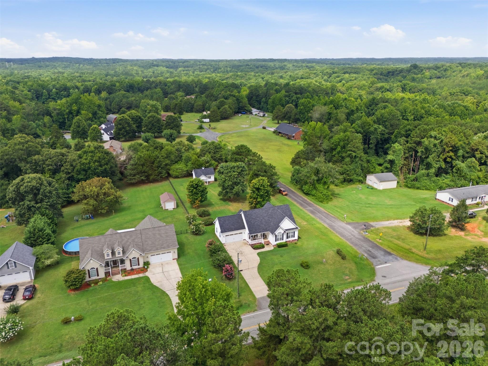 684 Pitts Road — Catawba