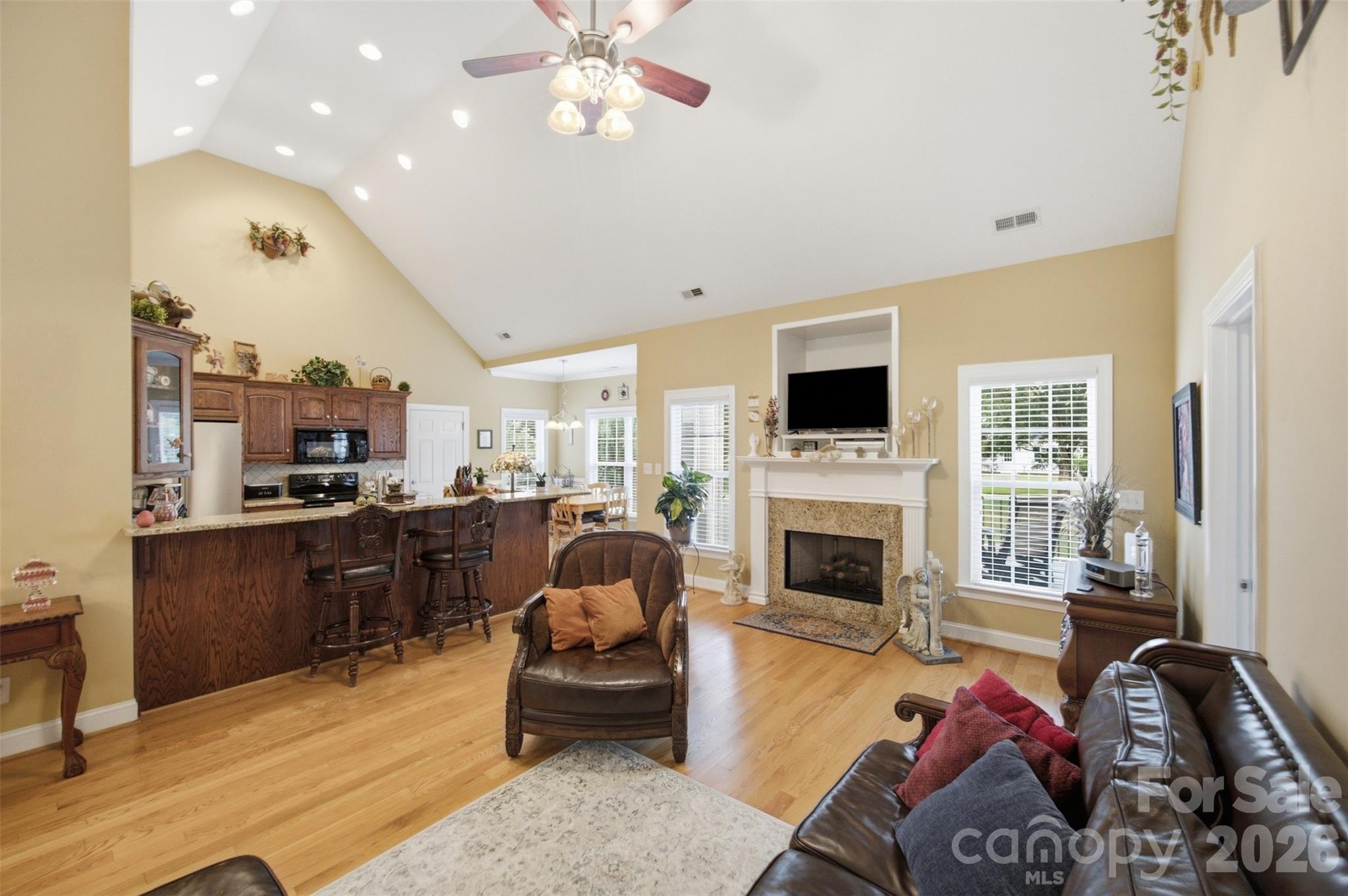 684 Pitts Road — Catawba